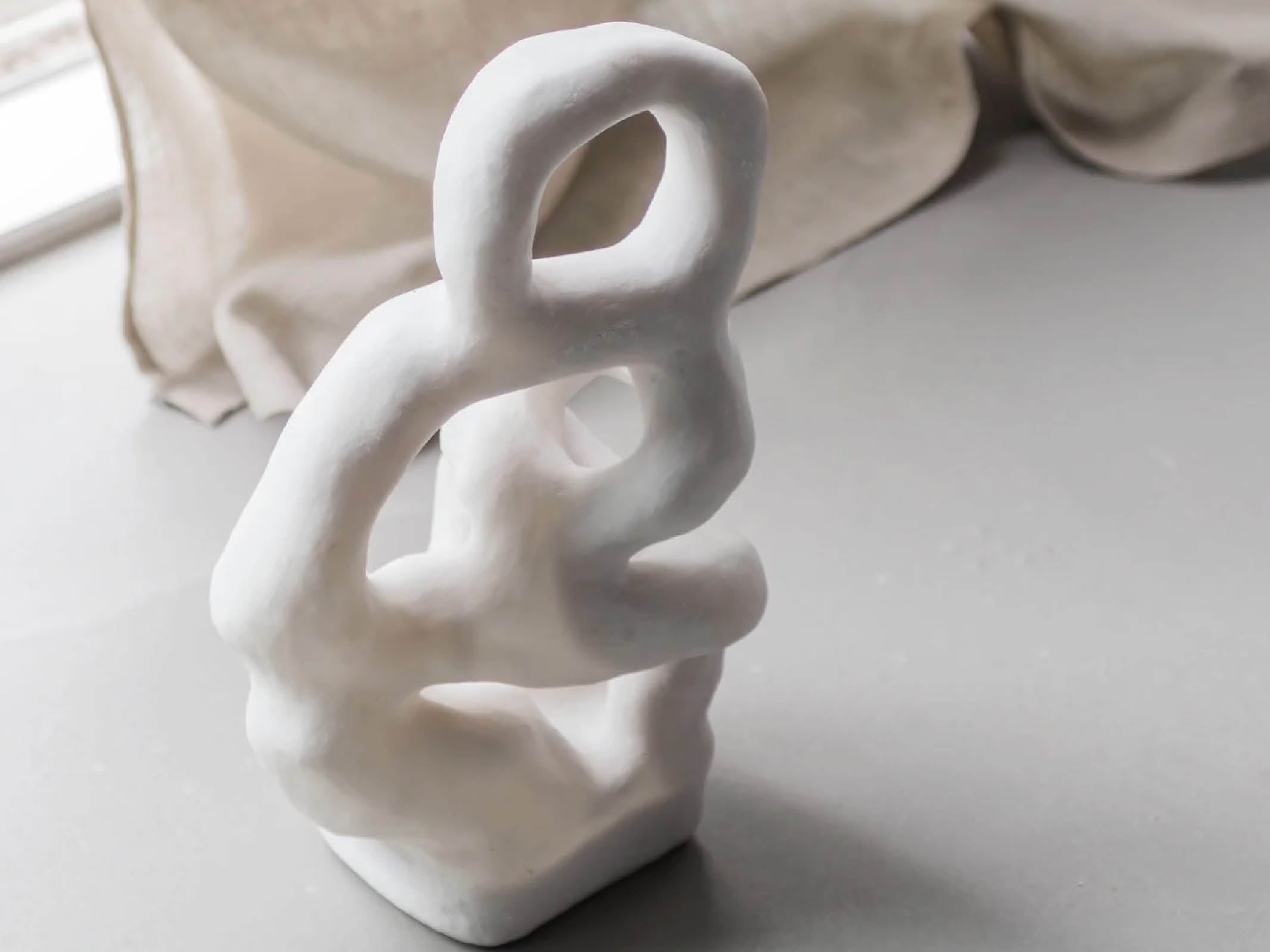 Handmade Artpiece Sculpture - Elegant Home Decor for Living Room, Office & Gift Ideas | Unique Statue for Interior Design & Collectors