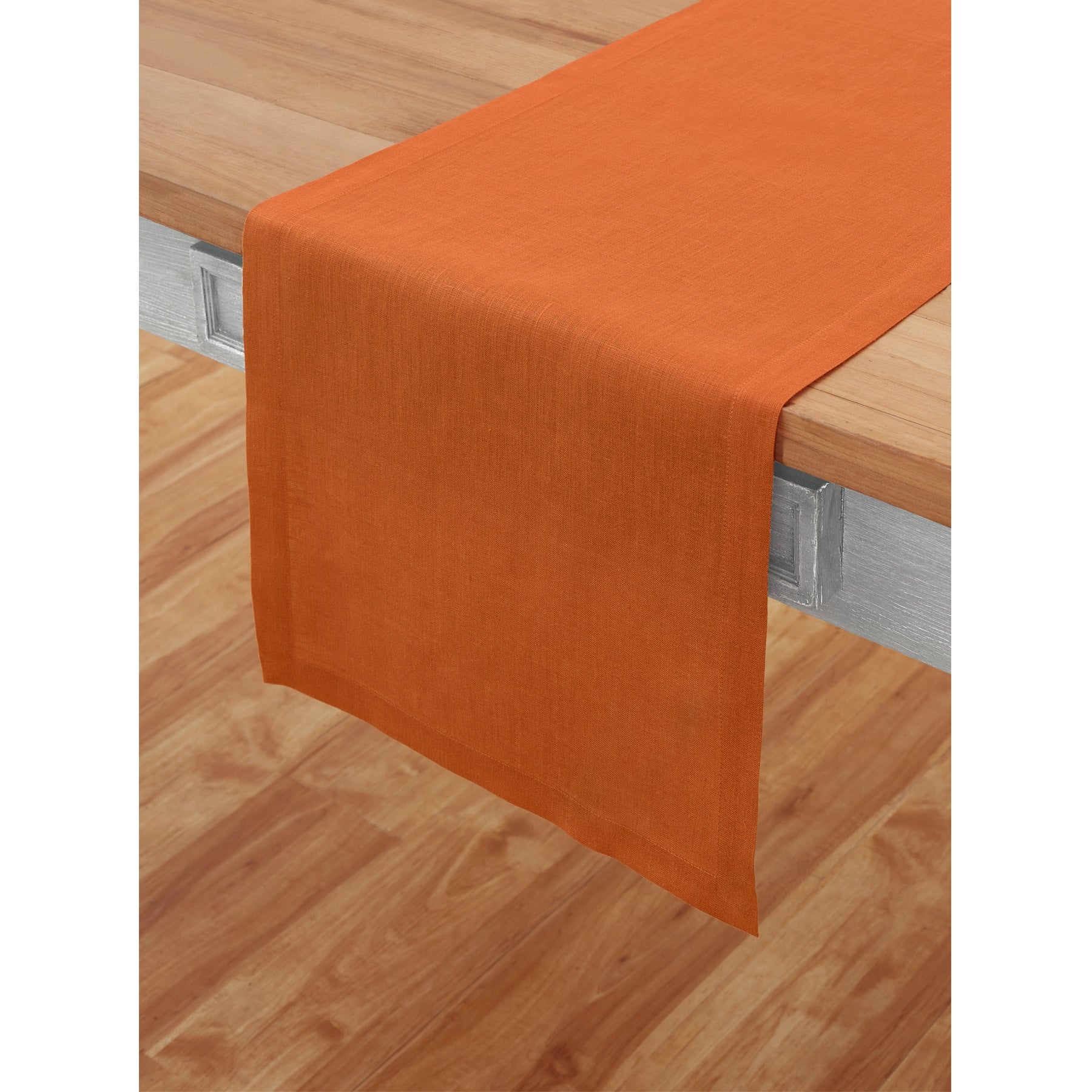 Elegant Fete Table Runner for Weddings & Parties - Premium Quality Decorative Tablecloth - Perfect for Dining Tables, Buffets & Special Events