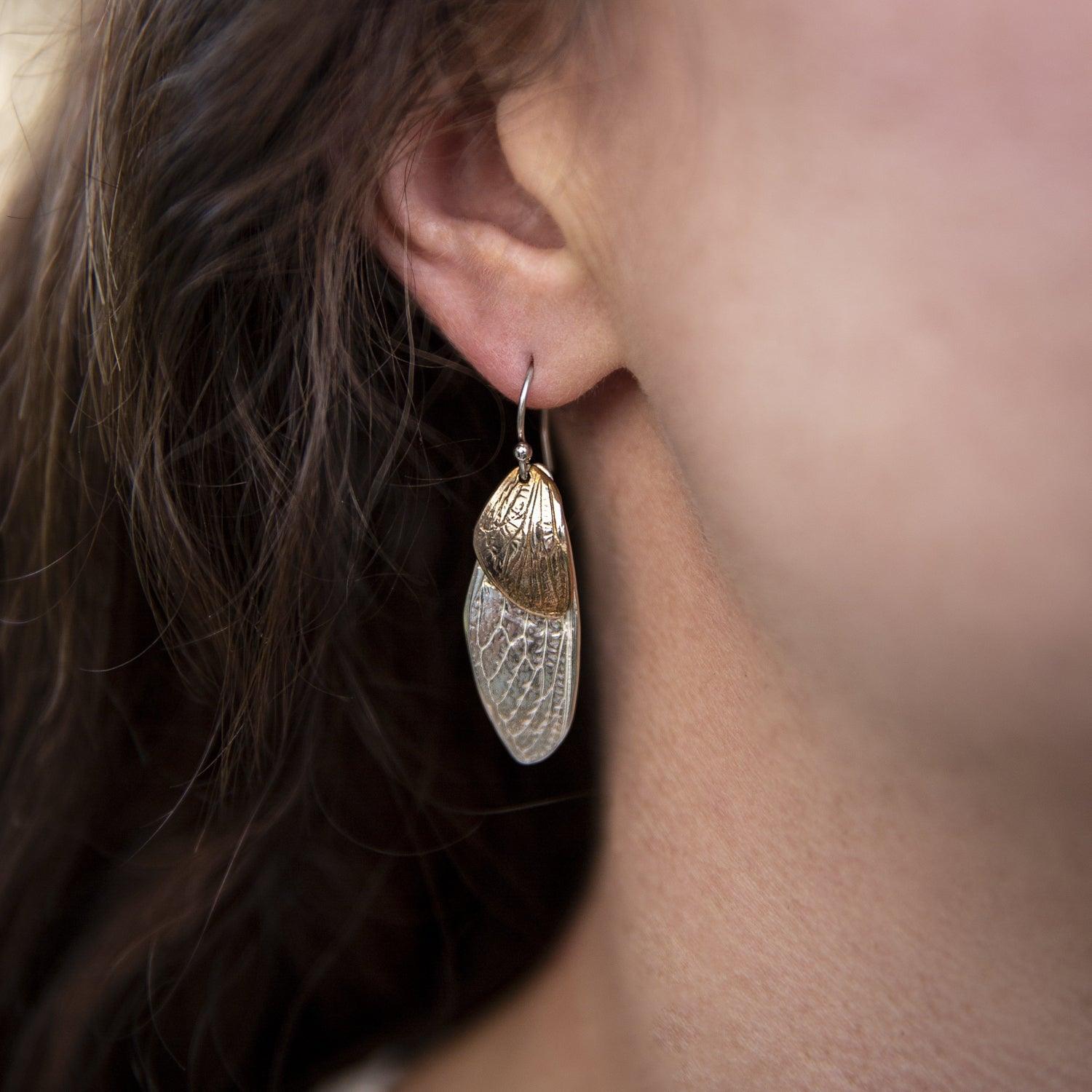 Stylish Cicada Earrings for Women - Double Hoop Design | Perfect for Summer Outfits, Boho Fashion & Nature-Inspired Jewelry