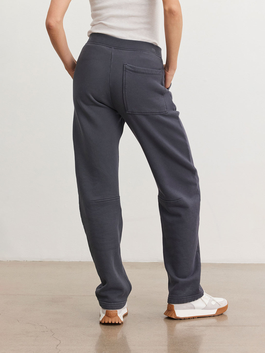 Matti Fleece Pants for Women - Soft & Warm Winter Lounge Pants in Ash Gray - Perfect for Home, Yoga, and Relaxation