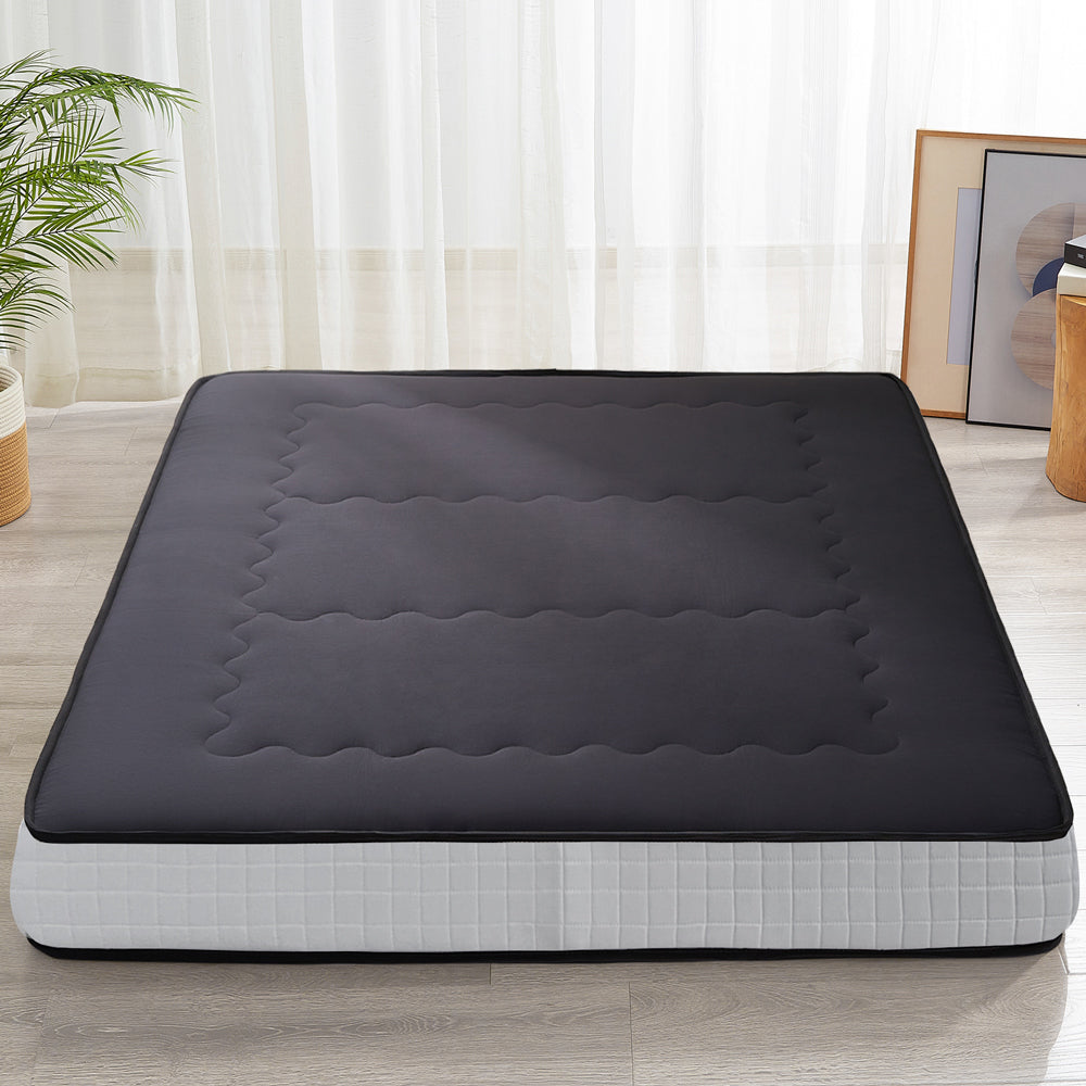 MAXYOYO 8-Inch Super Thick Floor Futon Mattress - Classic Wave Quilted Japanese Style Tatami Bed - Black - Perfect for Small Spaces, Guest Rooms & Minimalist Home Decor