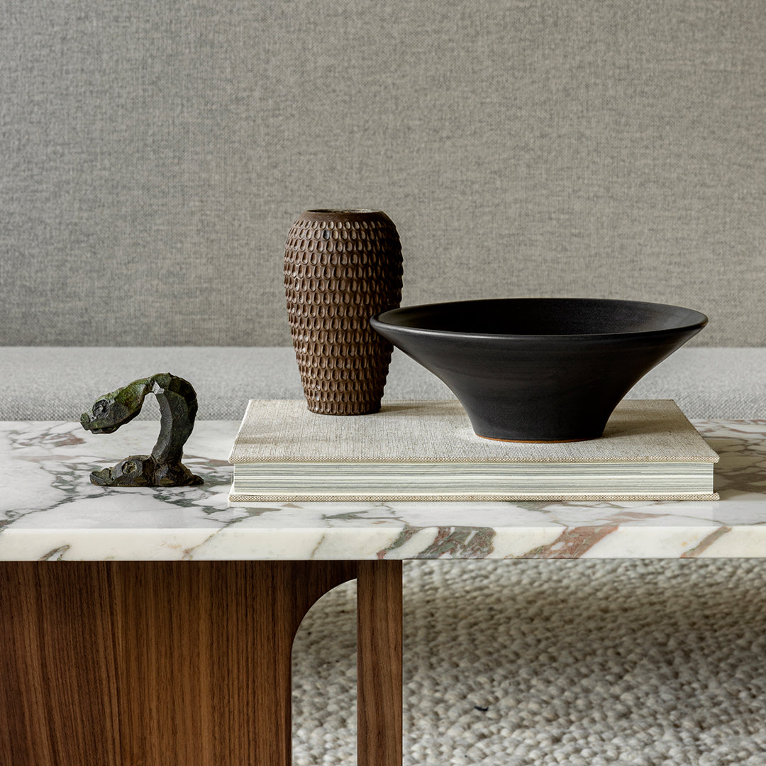 Androgyne Modern Lounge Table - Stylish Coffee Table for Living Room, Office & Lounge Areas - Perfect for Home Decor & Relaxation