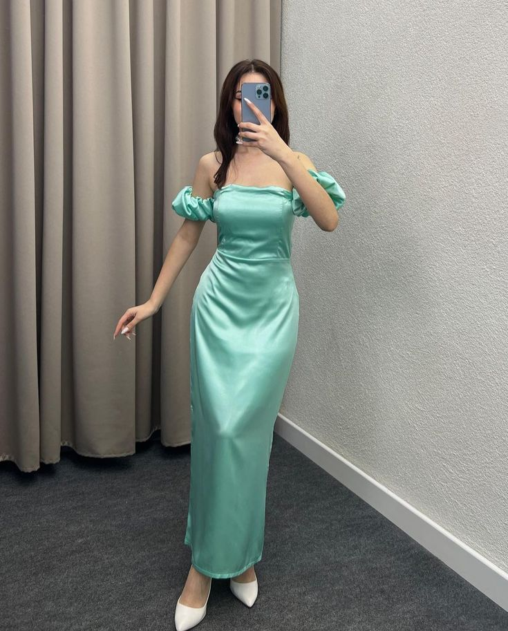 Elegant Green and Blue Satin Sheath Evening Gown - Long Formal Prom Dress J6150 for Homecoming, Gala & Special Occasions