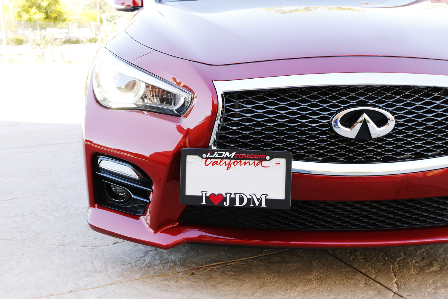 Heavy Duty Front Bumper Tow Hook License Plate Mounting Bracket for Nissan & Infiniti - Perfect for Off-Roading, Car Shows & State Compliance