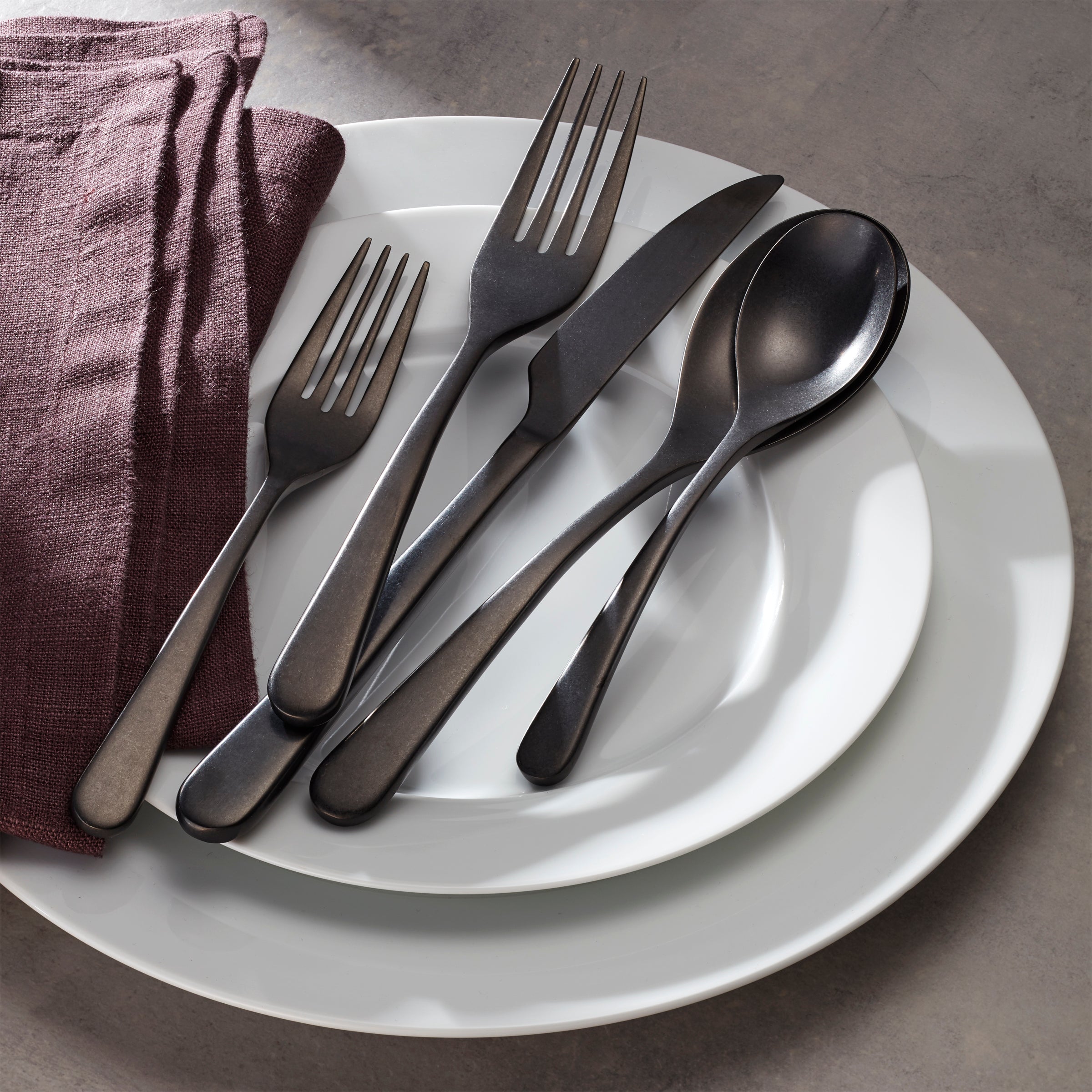 Kenbrook Black Vintage 20-Piece Flatware Set - Stainless Steel Cutlery Set for 4 People - Elegant Dining Utensils for Restaurants, Weddings & Dinner Parties