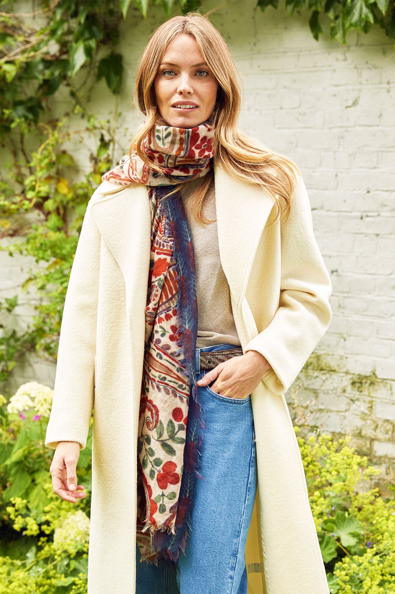 Premium Women's Wool Coat in Cream - Warm & Stylish Winter Outerwear for Casual & Formal Occasions