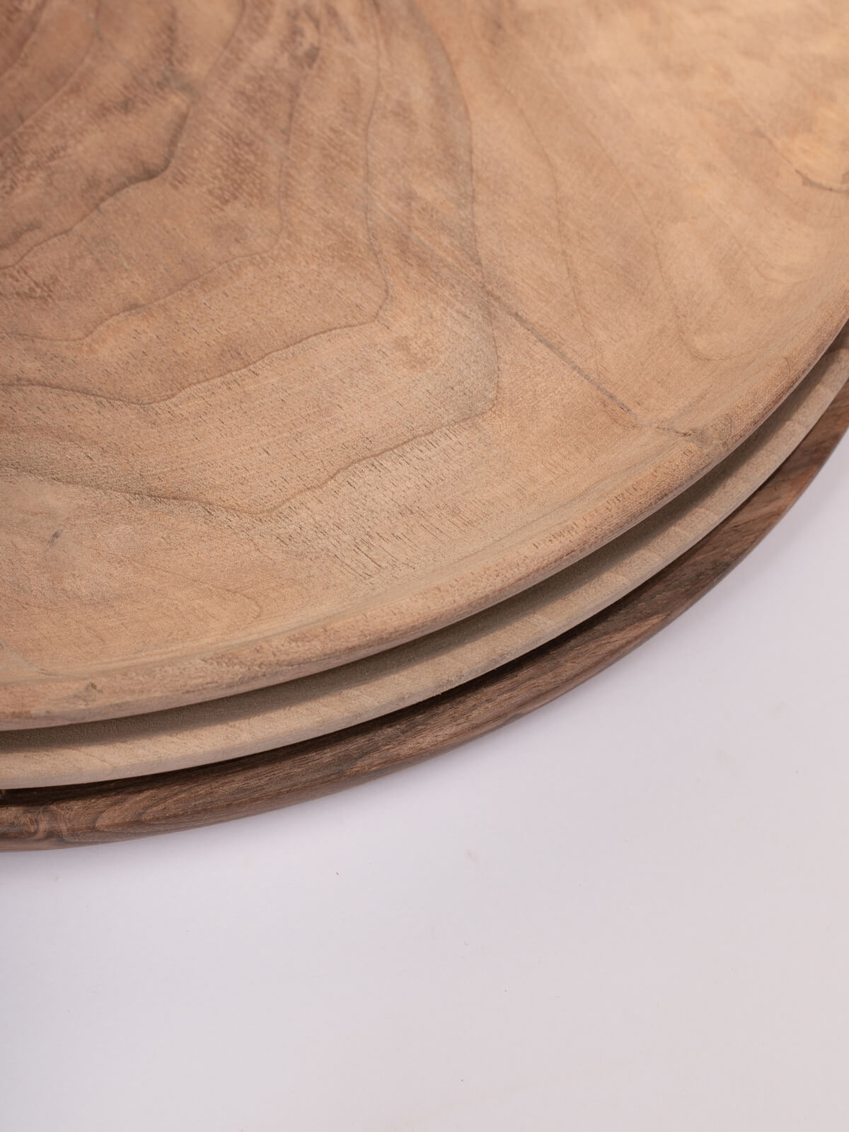 Premium Walnut Wood Plates Set of 4 - Natural Wooden Dinner Plates for Farmhouse & Rustic Dining - Perfect for Dinner Parties, Weddings & Home Decor