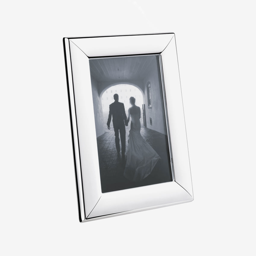 Georg Jensen Modern Picture Frames - Elegant Photo Display for Home & Office Decor - Perfect for Wall Art, Family Photos, and Gift Giving