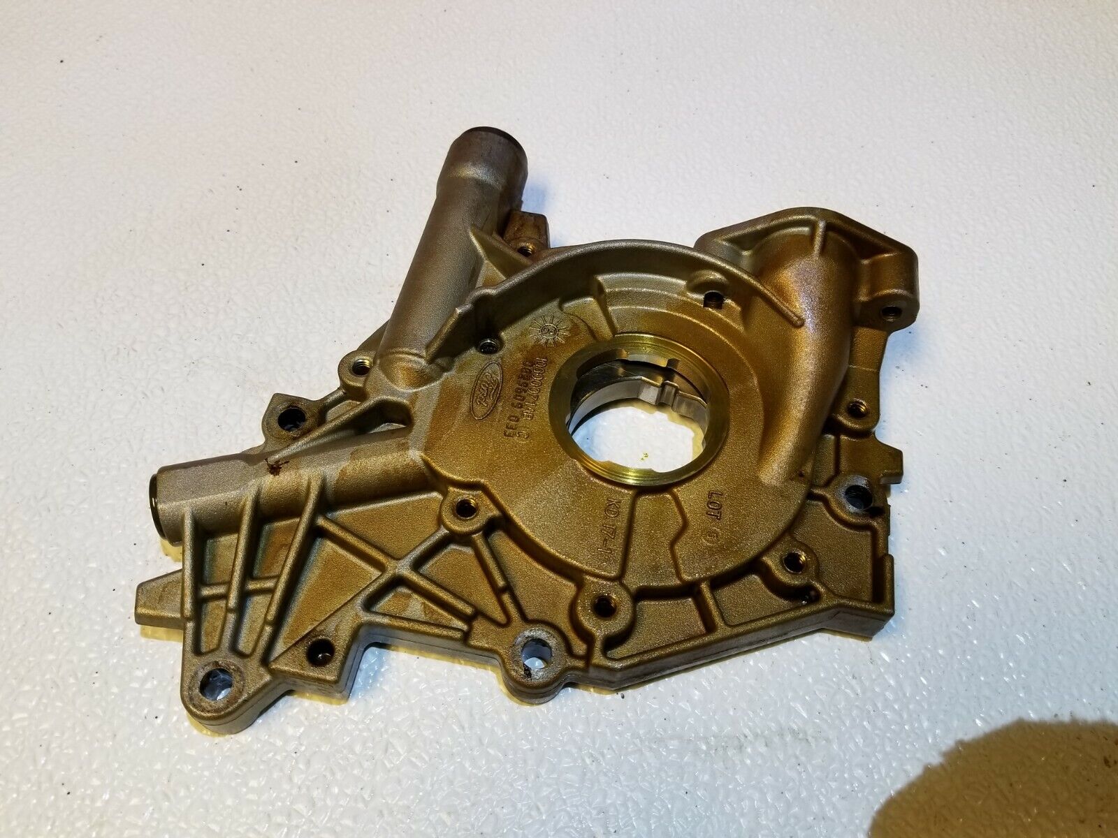 05-08 Jaguar X-Type 3.0L Engine Oil Pump OEM Replacement Part - 86K Miles - Compatible with 2005-2008 Jaguar X-Type 3.0L Models - Perfect for Engine Maintenance & Performance Upgrades