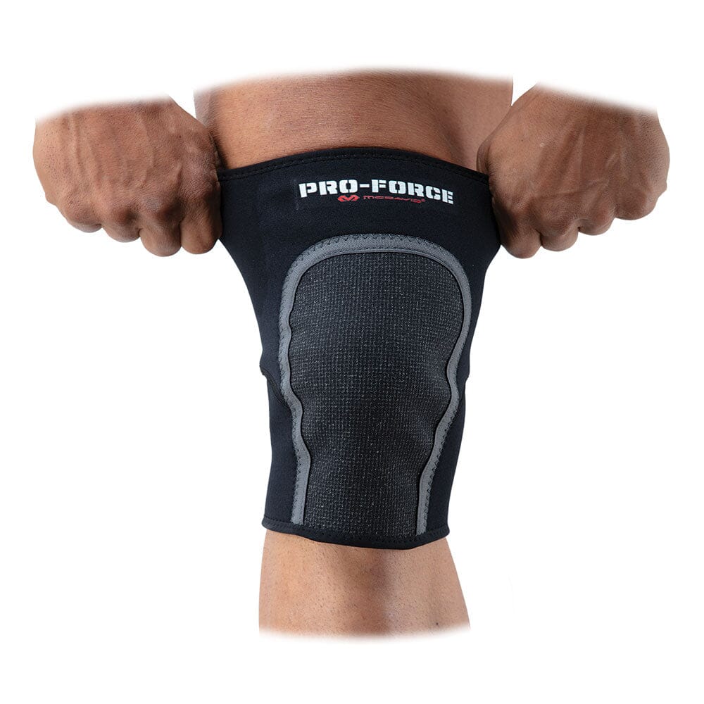 Pro Force Neoprene Knee Sleeve with Abrasion Patch - Support & Protection for Weightlifting, Running, Basketball - Ideal for Gym, Sports & Recovery