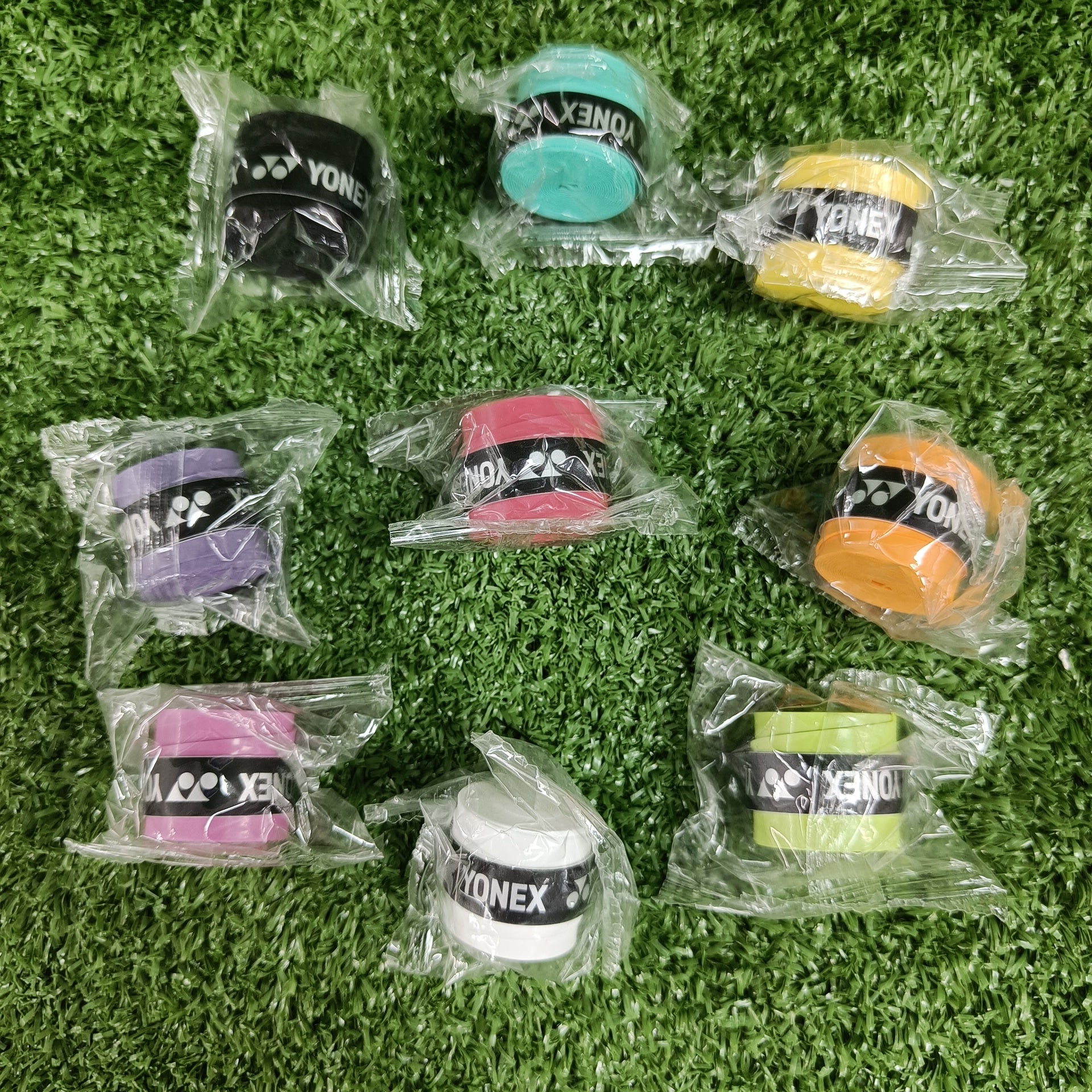 Yonex Super Grap Overgrip for Tennis & Badminton Rackets | Sweat-Absorbent, Non-Slip Grip Tape | Perfect for Professional Players & Sports Enthusiasts | Ideal for Tournaments, Training & Casual Play