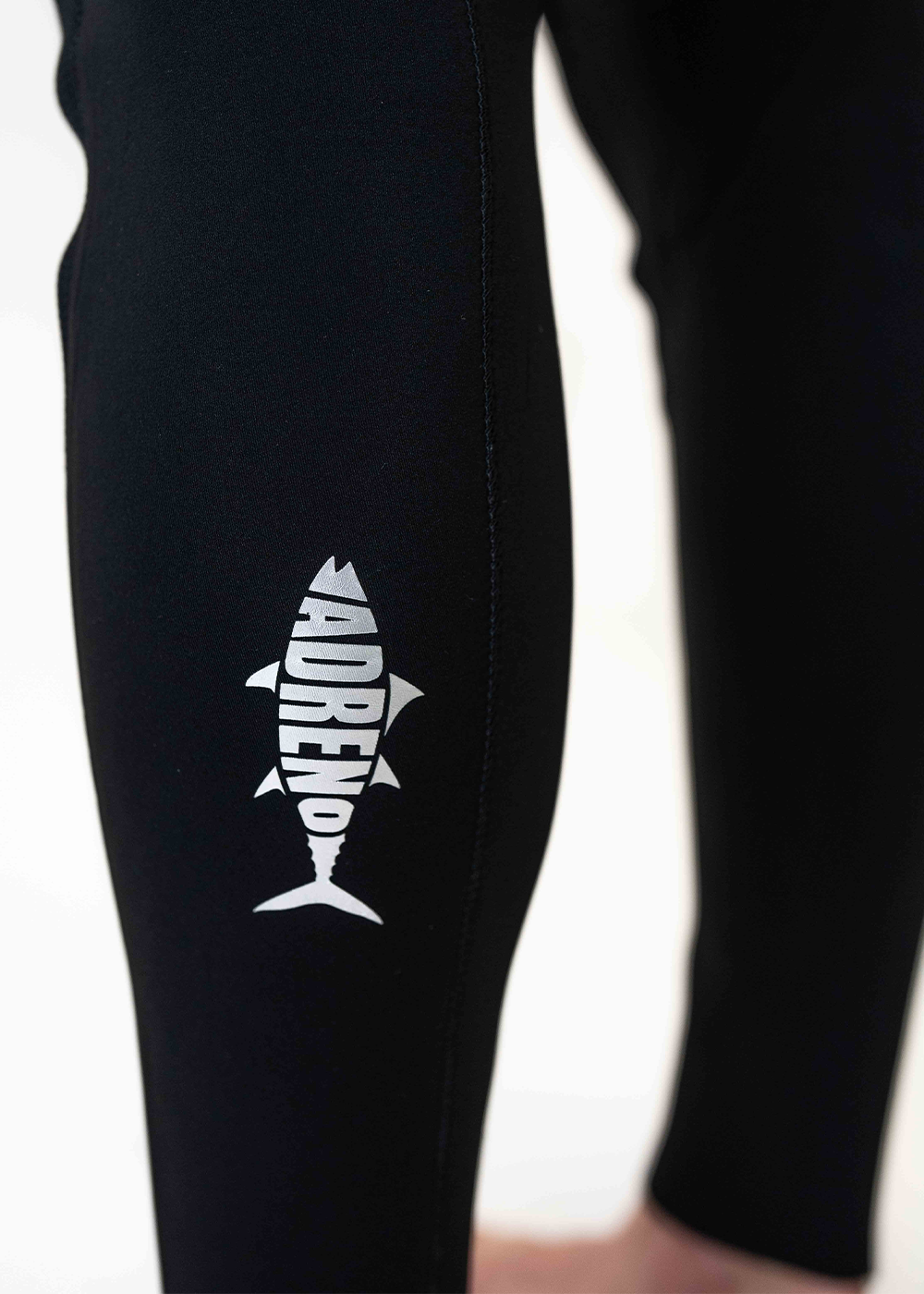 Adreno Tuna Pro 3/2mm Neoprene Wetsuit for Men & Women - 2 Piece Full Body Scuba Diving Suit with Thermal Lining | Perfect for Surfing, Snorkeling, and Cold Water Swimming