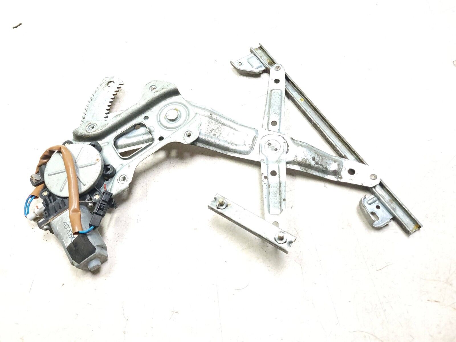 04 05 06 Saab 9-2X Rear Window Regulator Motor Driver Side OEM Replacement - Compatible with Subaru WRX - Perfect for Window Repair & Auto Maintenance
