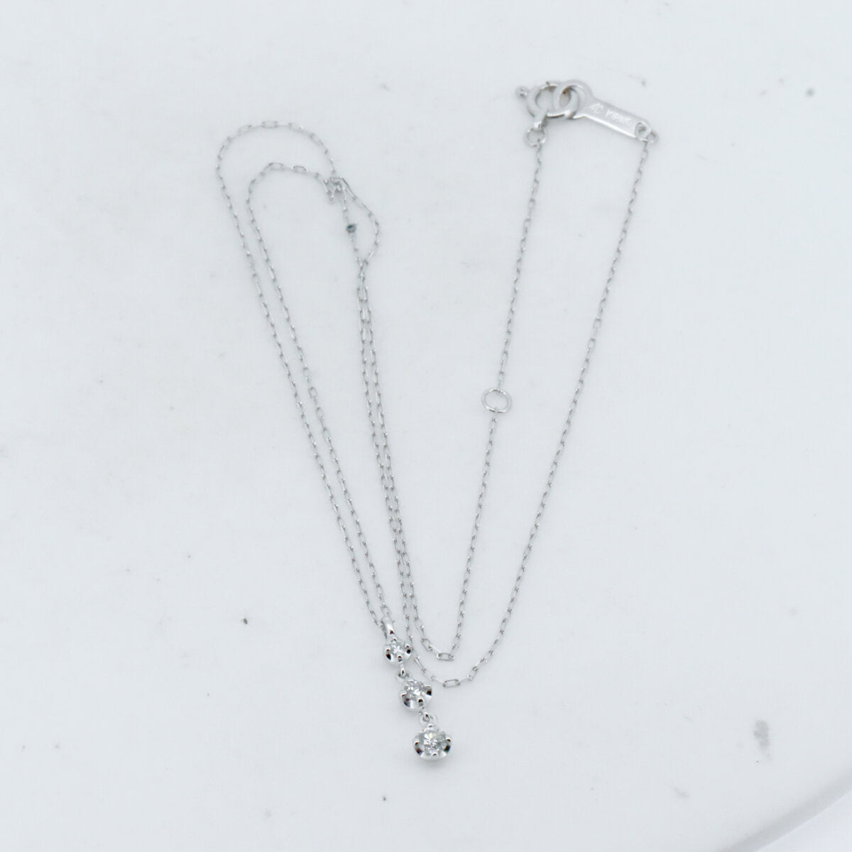 4℃ Diamond Necklace K18WG White Gold - Elegant Jewelry for Women, Perfect for Weddings, Anniversaries & Special Occasions