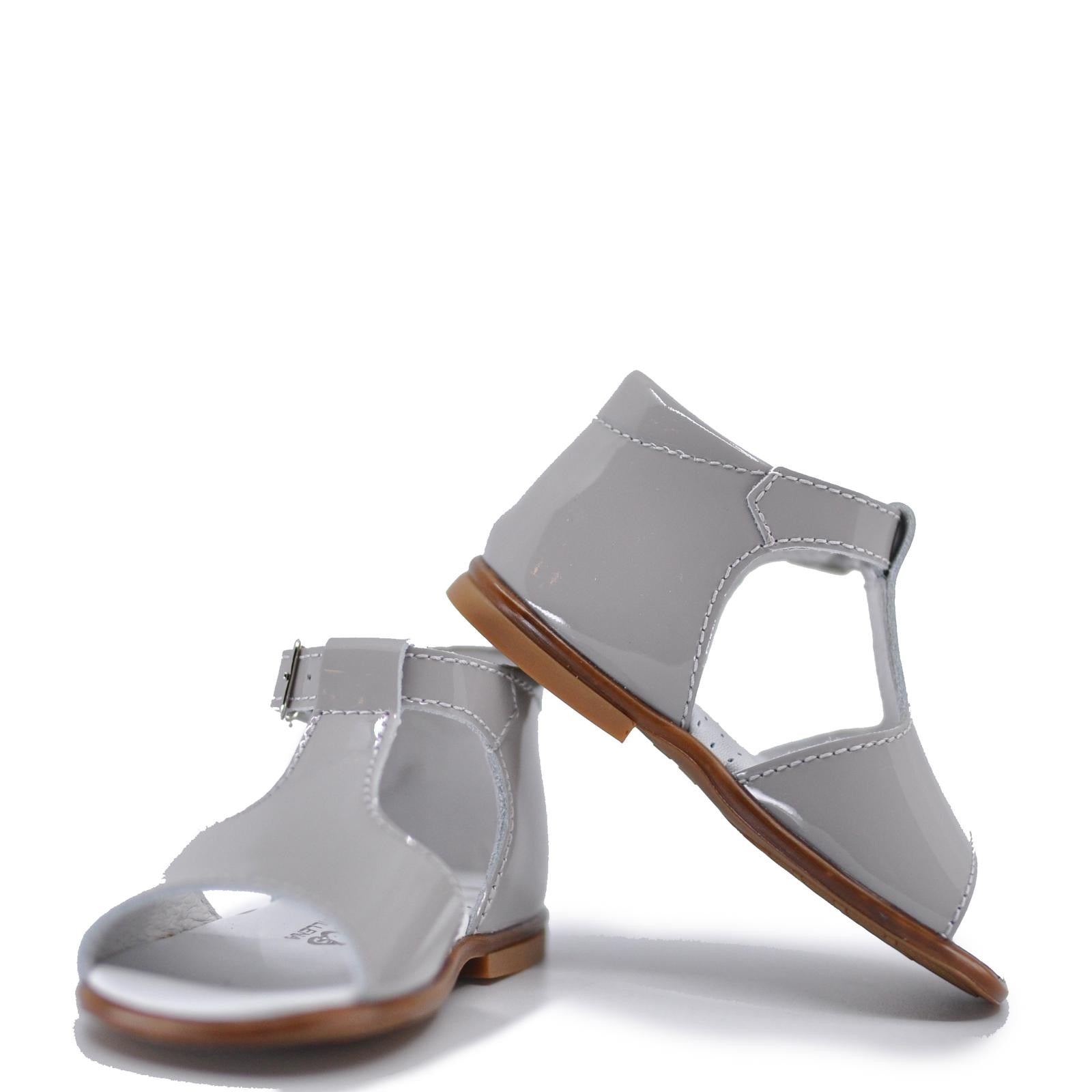 Beberlis Women's Gray Patent Leather T-Strap Sandals - Comfortable Heeled Dress Shoes for Weddings, Parties & Evening Events