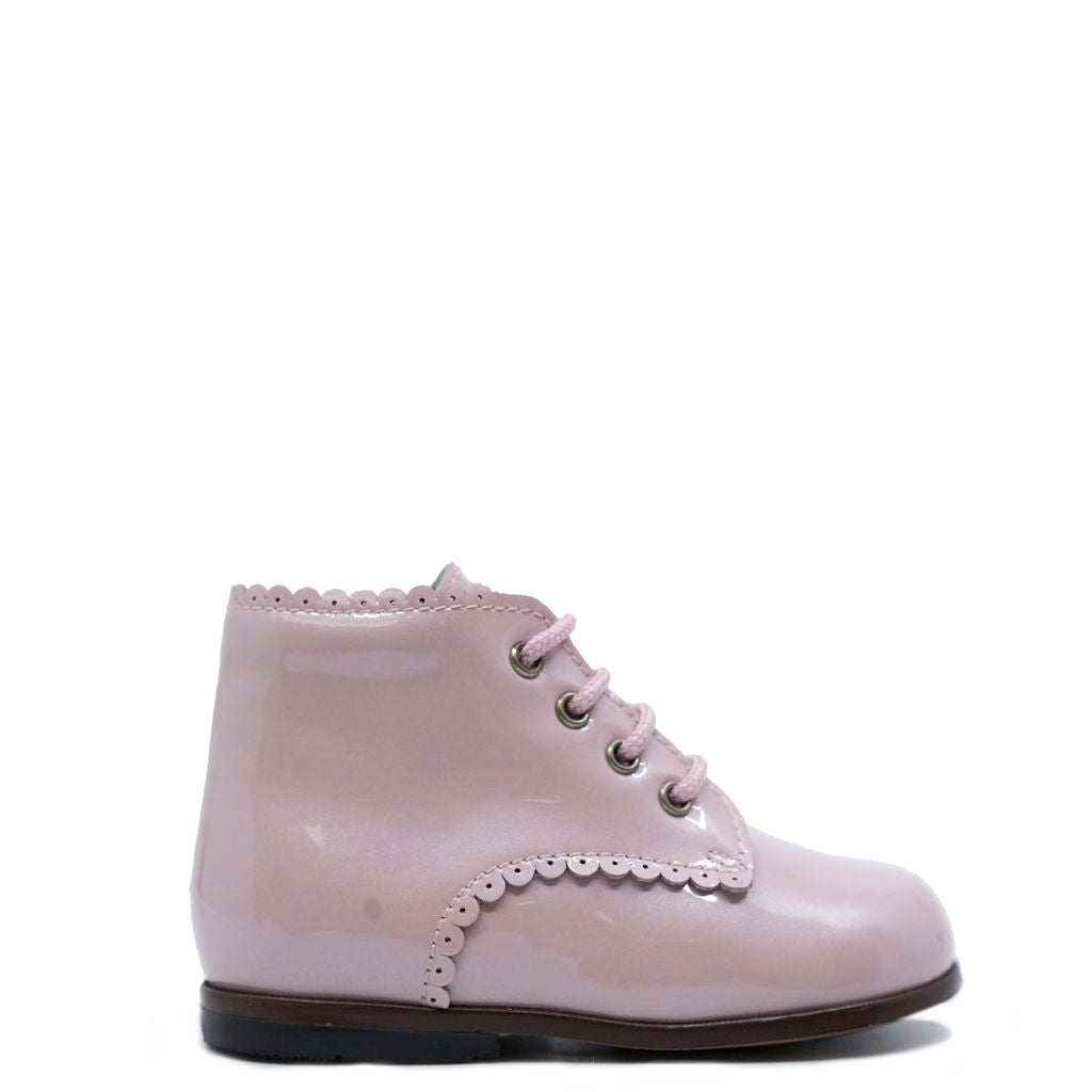 Beberlis Rose Scalloped Patent Leather Baby Booties for Girls - Soft & Comfortable First Walkers - Perfect for Special Occasions, Photo Shoots & Everyday Wear
