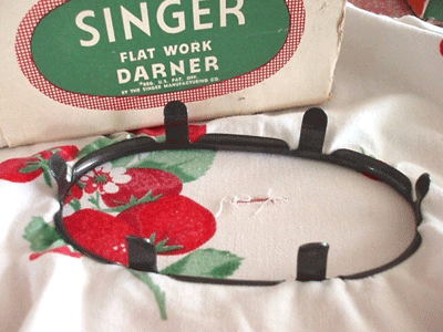 Vintage Original Singer Flat Work Darner - Perfect for Sewing, Mending & Quilting Projects