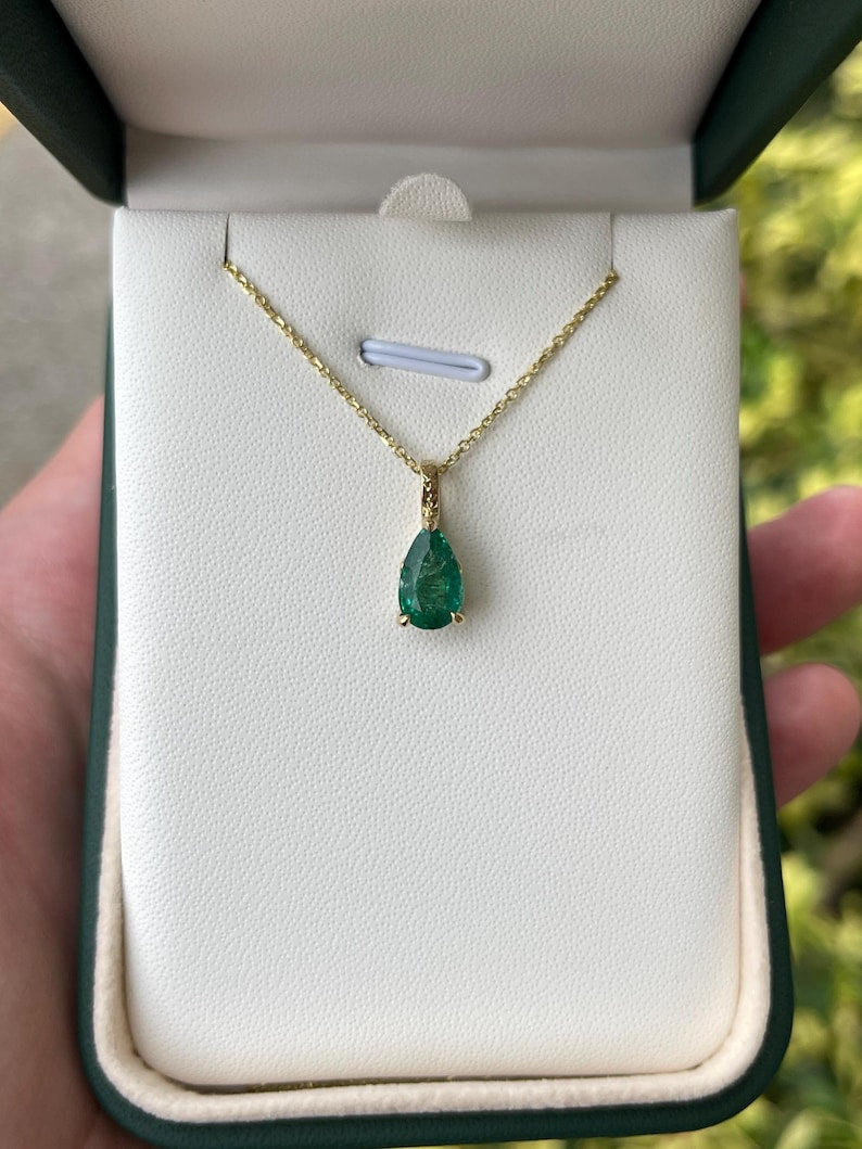 2.06ct 14K Gold Pear Cut Emerald Solitaire Pendant Necklace - Dark Green Genuine Emerald Jewelry for Women, Elegant Gift for Anniversary, Birthday & Special Occasions