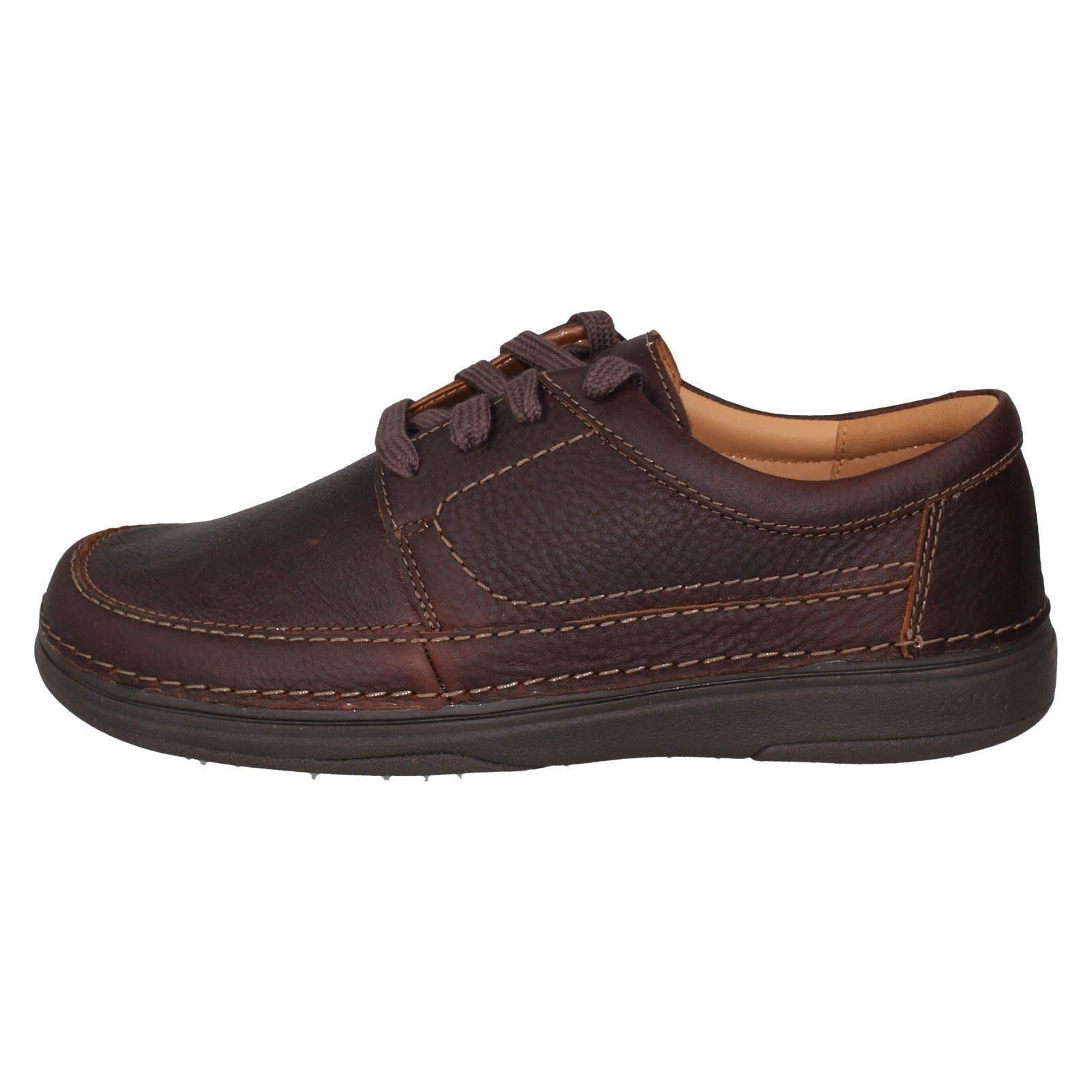 Clarks Men's Active Air Lace-Up Casual Shoes - Breathable Comfort Walking Sneakers for Men | Perfect for Work, Travel & Everyday Wear