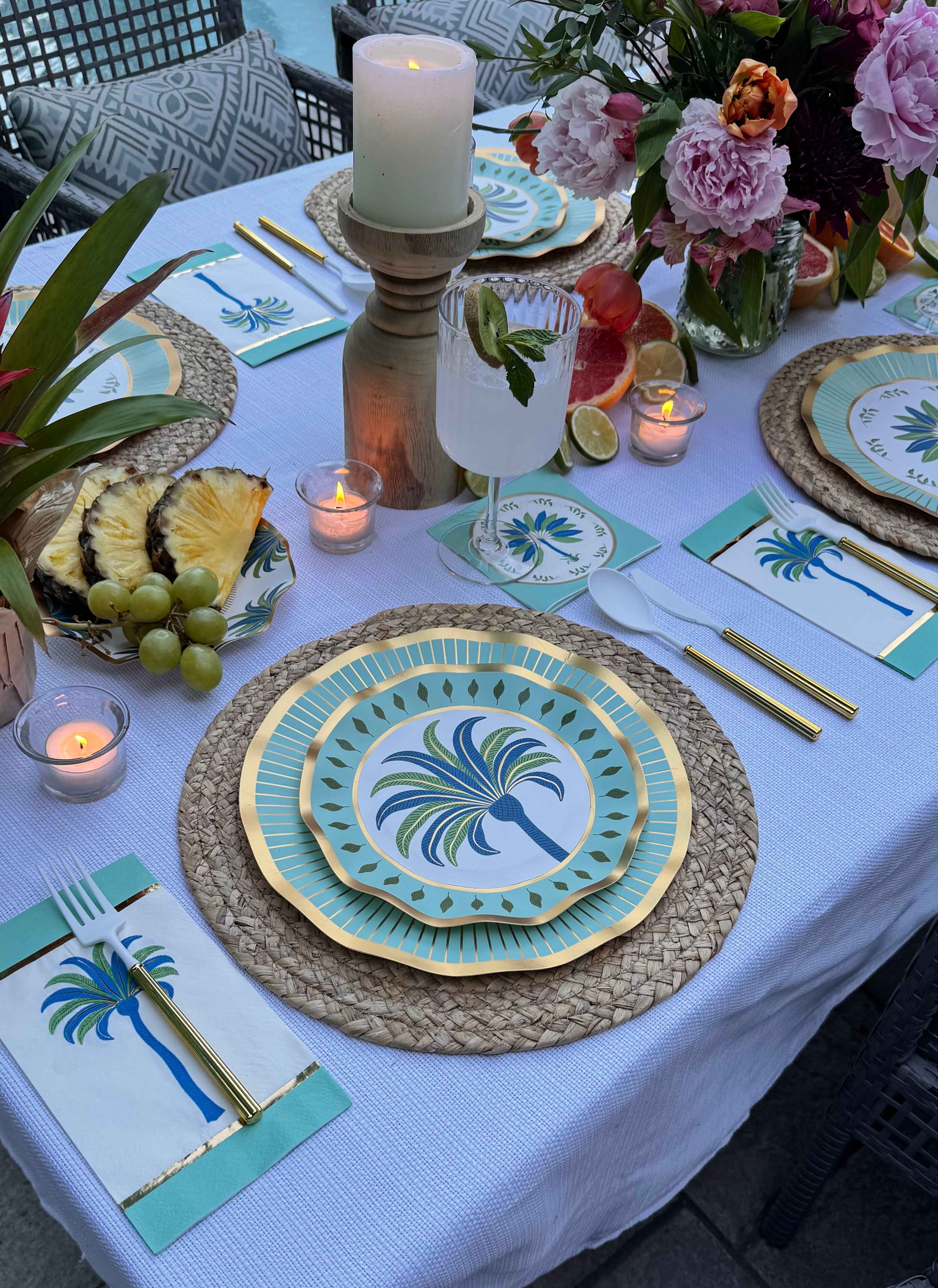 Elegant Preppy Palm Leaf Table Setting - Perfect for Boho Wedding, Tropical Party & Summer Dining Decor