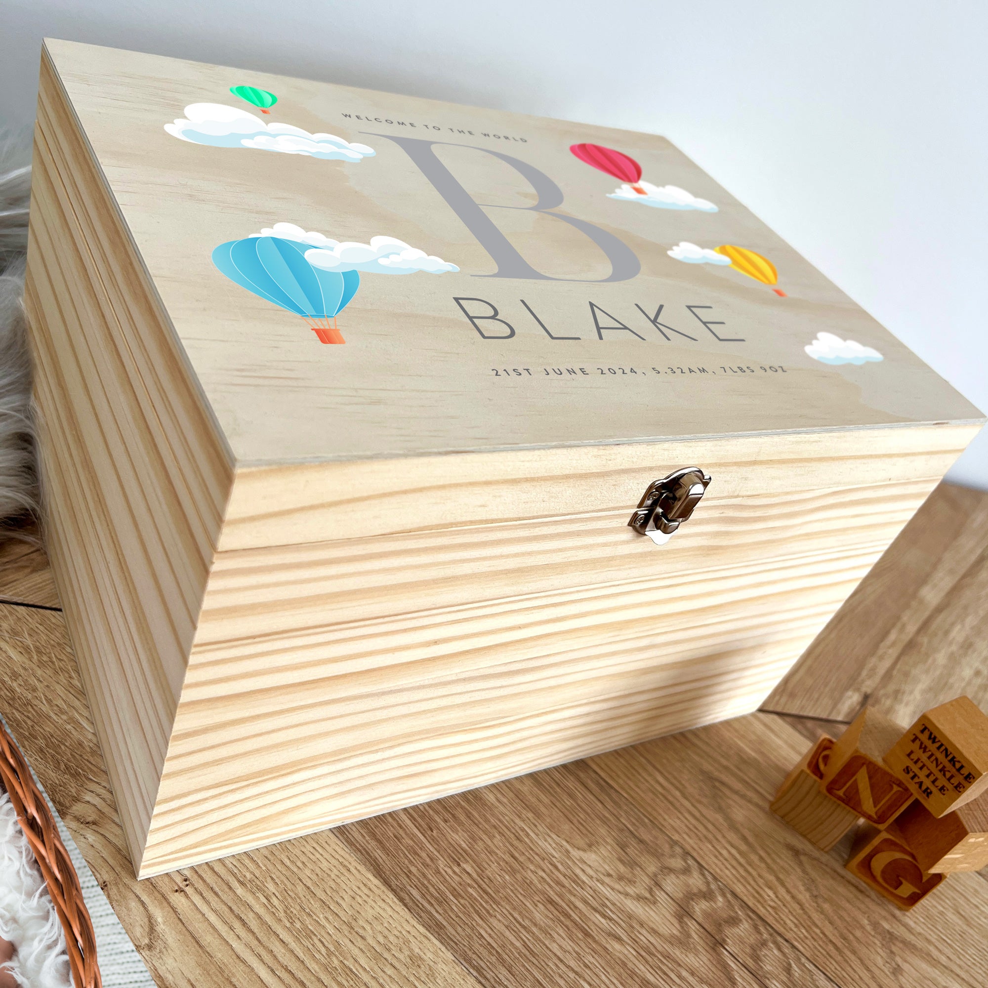 Personalized Hot Air Balloon Baby Memory Keepsake Box - 5 Sizes (16cm, 20cm, 26cm, 30cm, 36cm) - Perfect for Newborn Gifts, Christening Presents & Nursery Decor