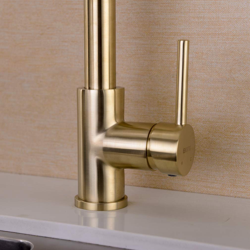 EKRTE Brushed Gold Commercial Style Kitchen Faucet with Pull Down Sprayer, Spot Free Single Handle Sink Faucet for Modern Kitchens and Restaurants