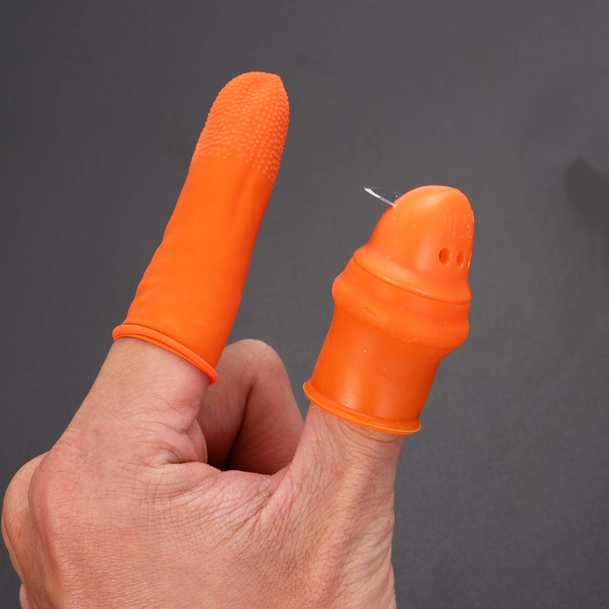 Premium Silicone Thumb Separator for Gardening - Ergonomic Finger Plucking Tool for Harvesting Vegetables, Fruits & Plants | Ideal for Home Gardeners, Farmers & Organic Harvesting