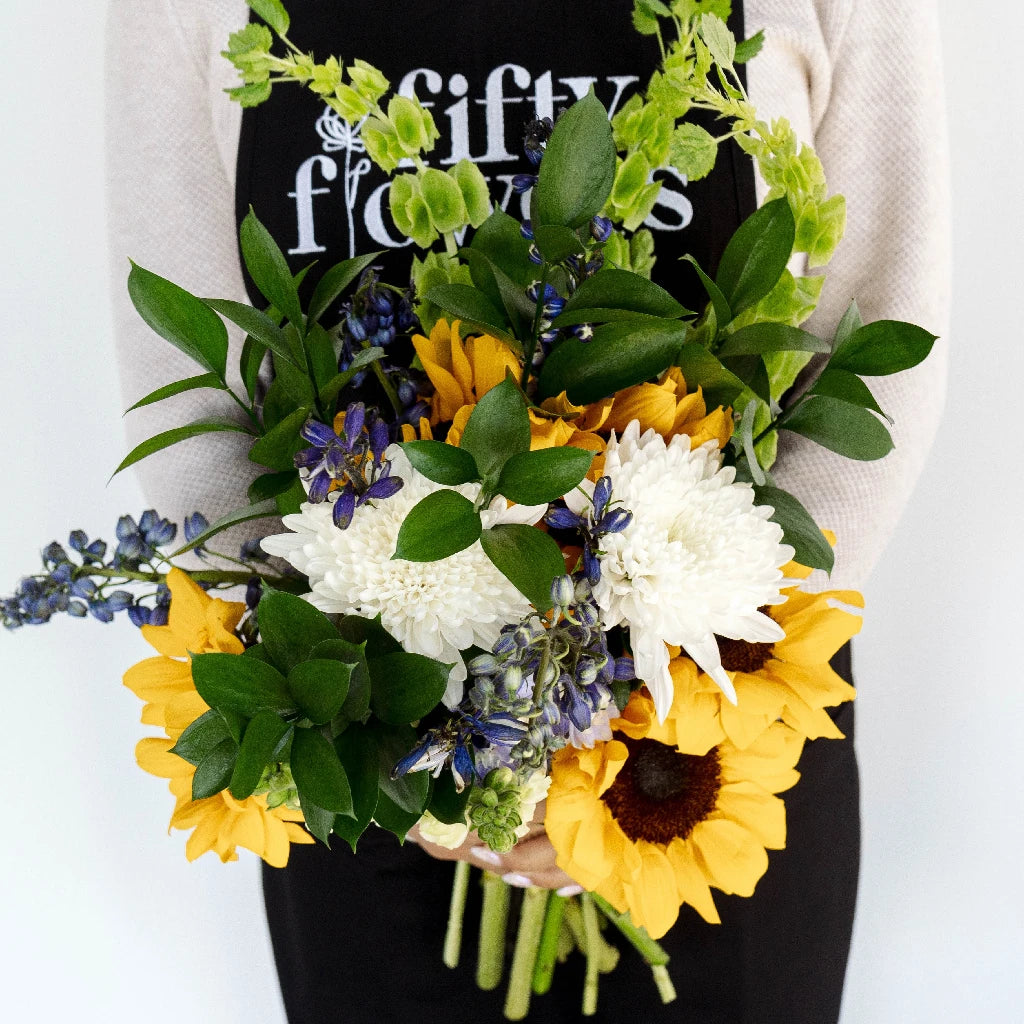 Blooming Garden Spring DIY Flower Kit - Complete Floral Arrangement Set for Home Decor, Wedding, Party & Gift Ideas