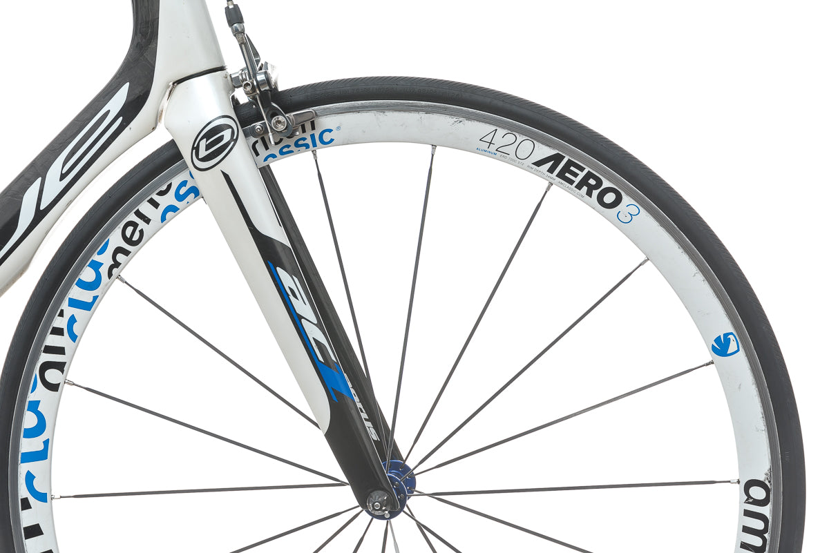 Blue AC1 Medium/Large Bicycle for Adults - Lightweight Aluminum Frame, Comfortable Ride - Perfect for Commuting, Fitness & Outdoor Adventures