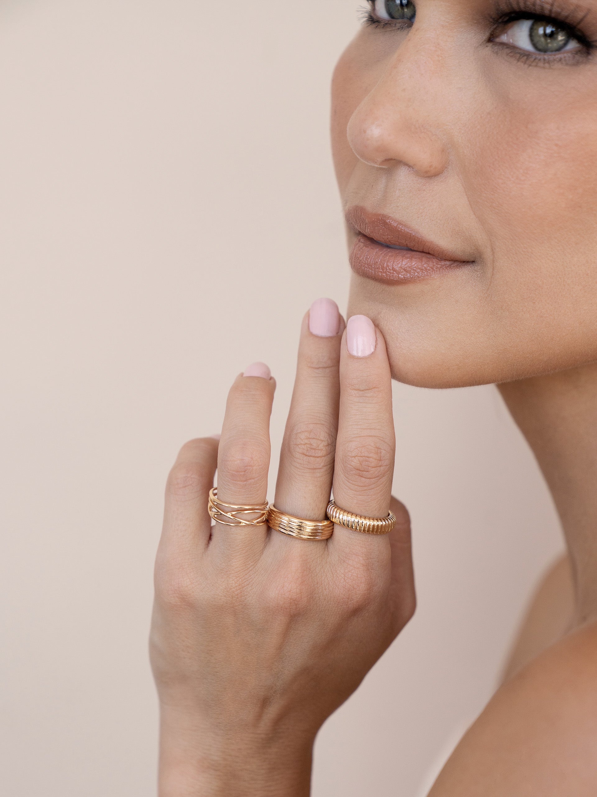 Easy Twist Rings for Women - Adjustable Spiral Stackable Rings Set - Perfect for Everyday Wear, Gifts & Layering