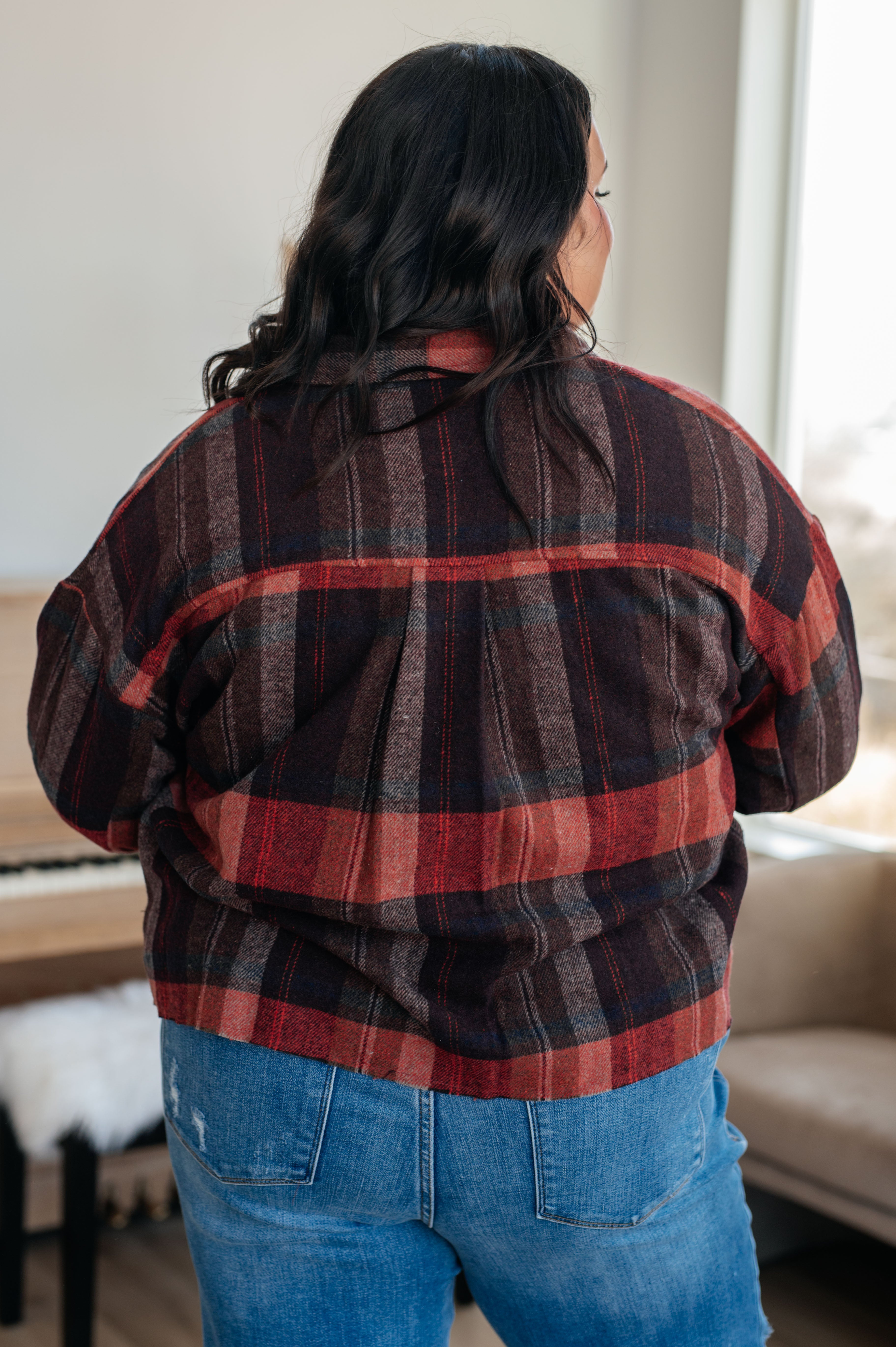 Stylish Plaid Shacket for Men & Women - Cozy Flannel Shirt Jacket - Perfect for Fall, Winter & Outdoor Activities