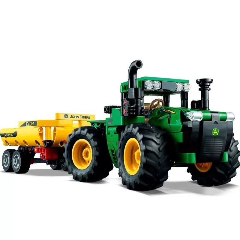 John Deere 9620R 4WD Tractor Toy - 390 Piece Set for Kids & Collectors - Perfect for Farm Playsets, Educational Gifts & Display Collections