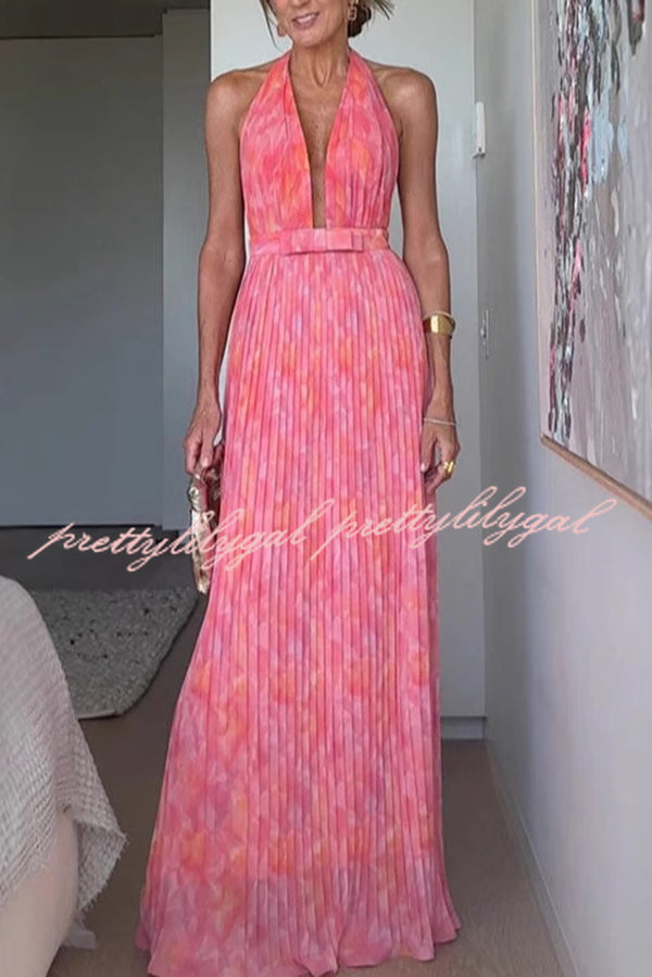 Stylish Floral Print Halter Neck Tie Pleated Maxi Dress for Women - Perfect for Beach Vacations, Summer Parties & Date Nights