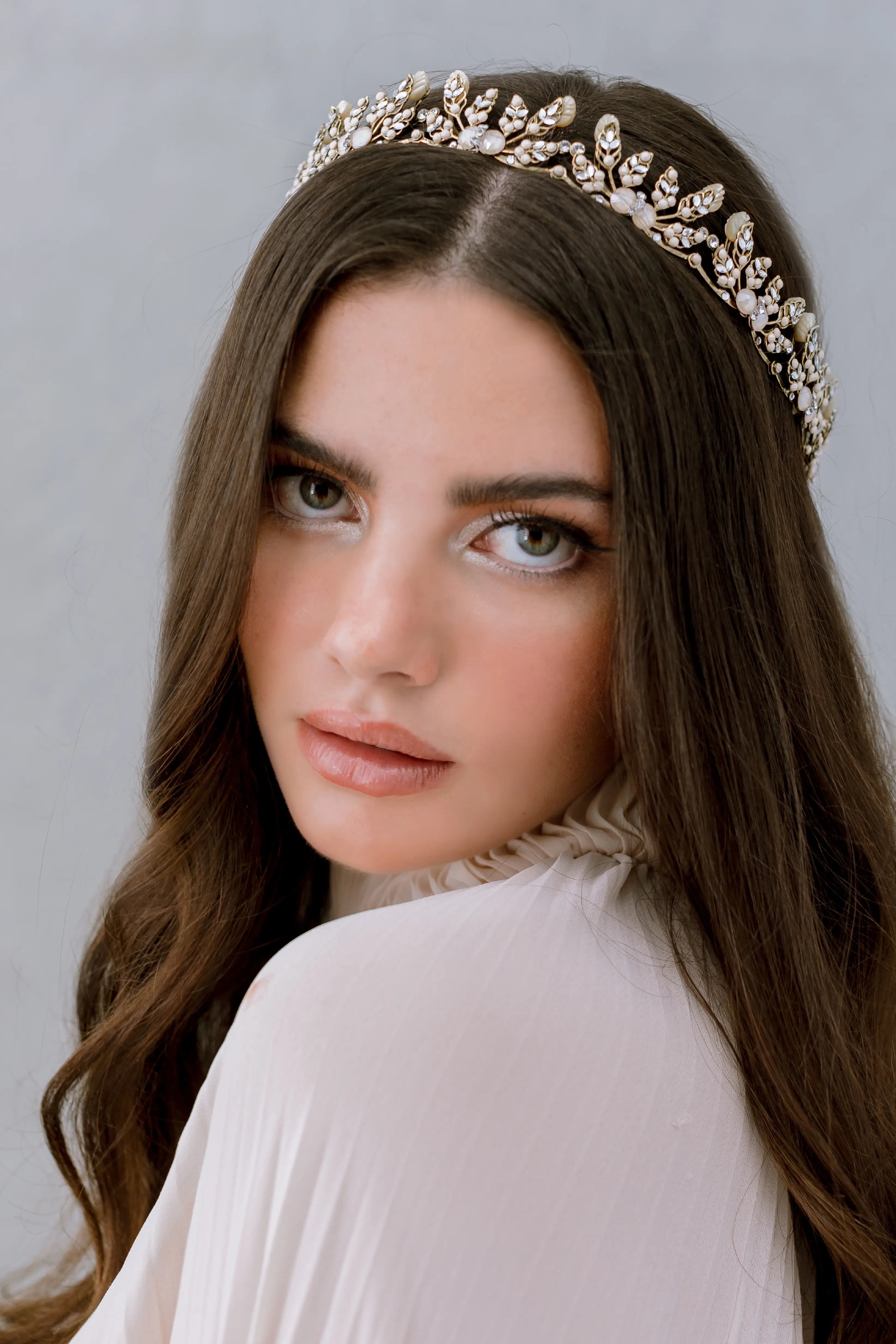 Tillie Halo - Stylish and Comfortable Women's Headband for Workouts, Yoga, and Everyday Wear