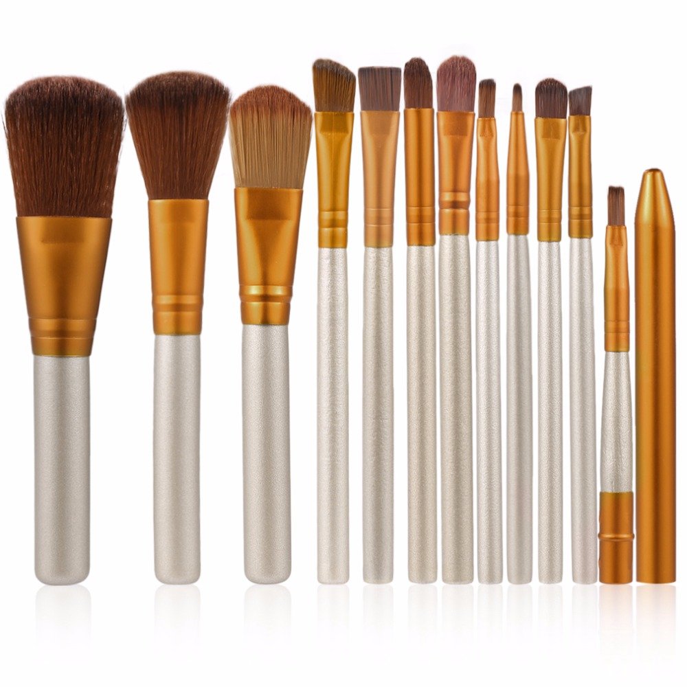 12-Piece Professional Makeup Brush Set - Soft Eyeshadow, Powder, Foundation & Concealer Brushes for Flawless Face Makeup - Perfect for Daily Use, Travel & Professional Makeup Artists