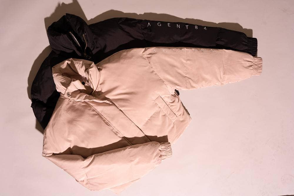 Black Puffer Jacket for Men & Women - Lightweight Warm Winter Coat for Outdoor Activities & Casual Wear