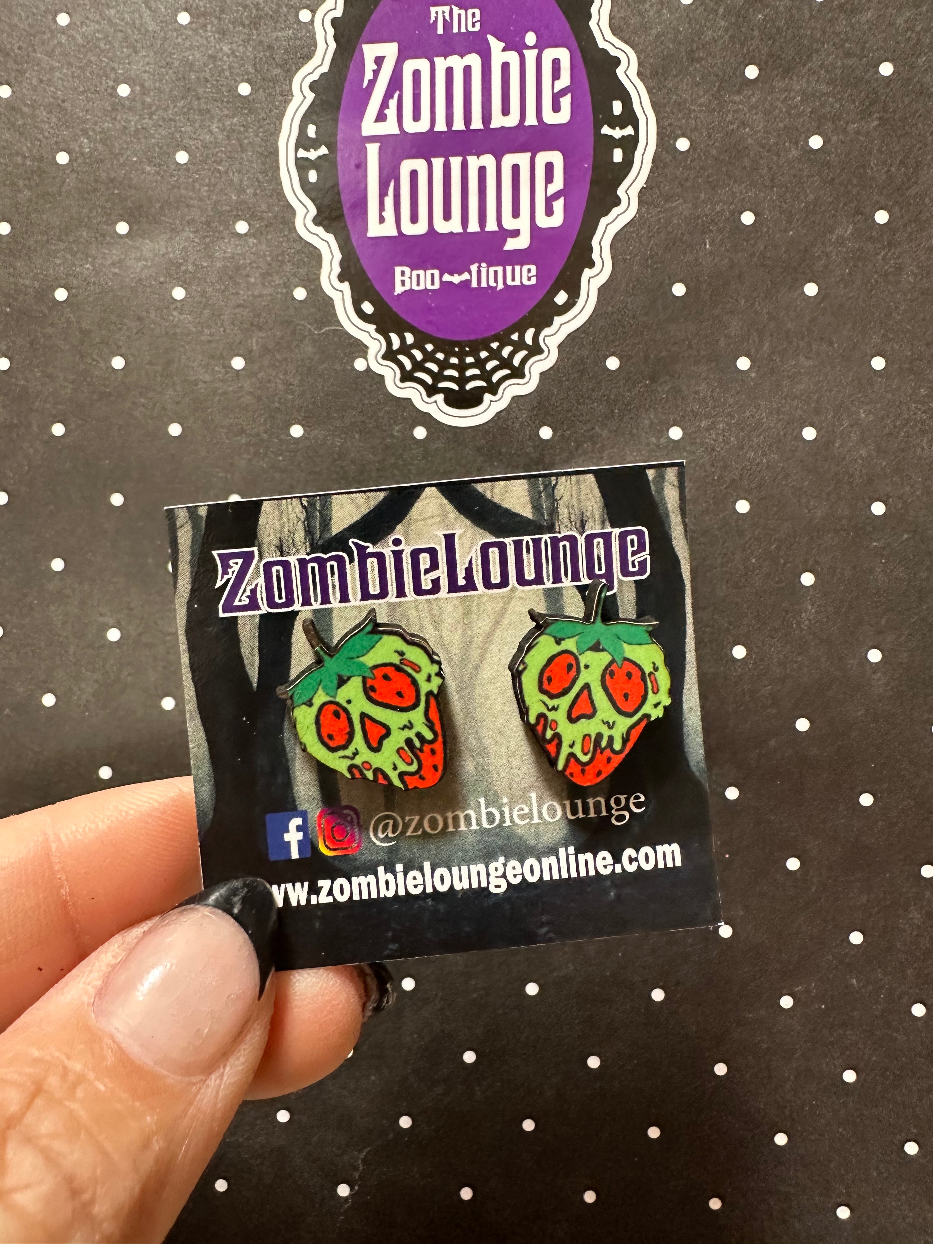 Poison Strawberry Stud Earrings - Cute Gothic Punk Jewelry for Women - Perfect for Halloween, Cosplay & Alternative Fashion