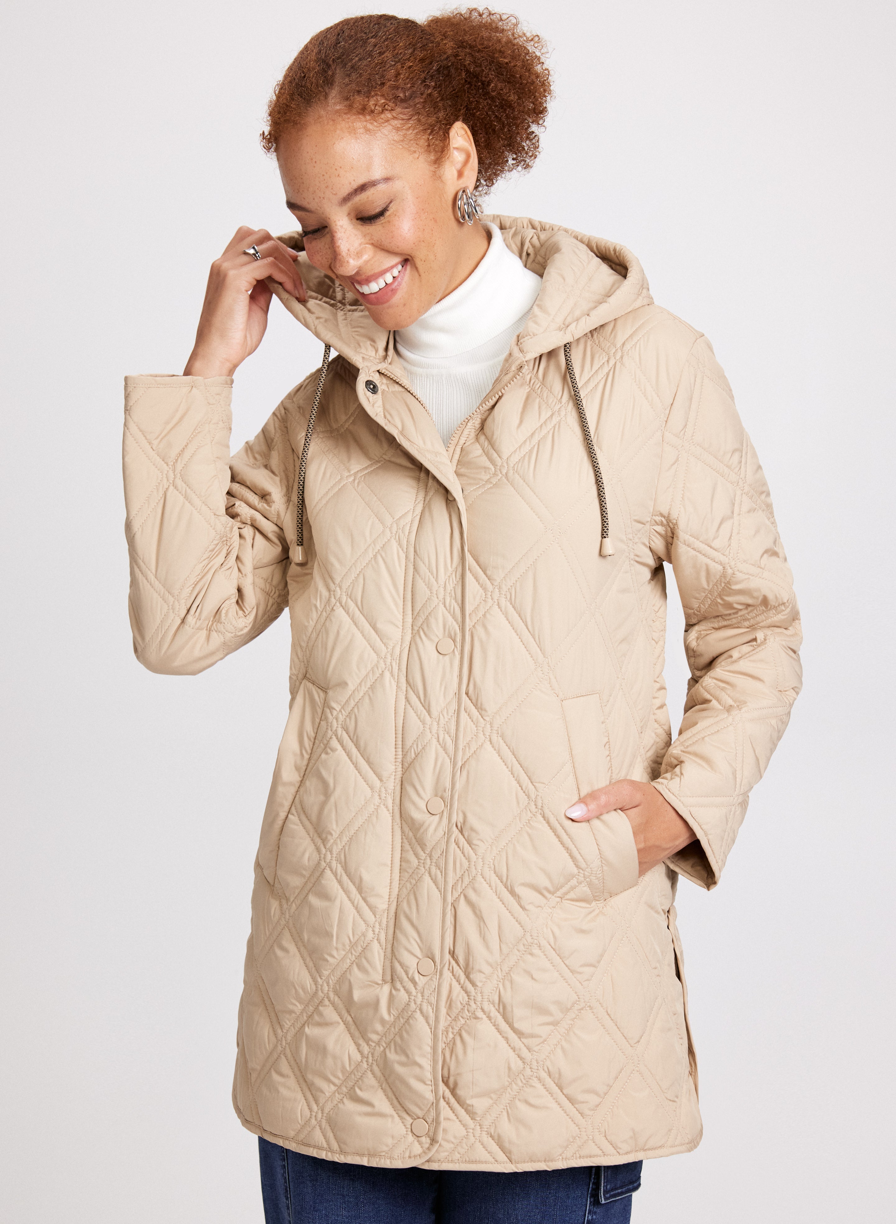 Bernardo Hooded Quilted Coat for Women - Lightweight Winter Jacket with Warm Faux Fur Lining | Perfect for Cold Weather, Outdoor Activities & Casual Wear