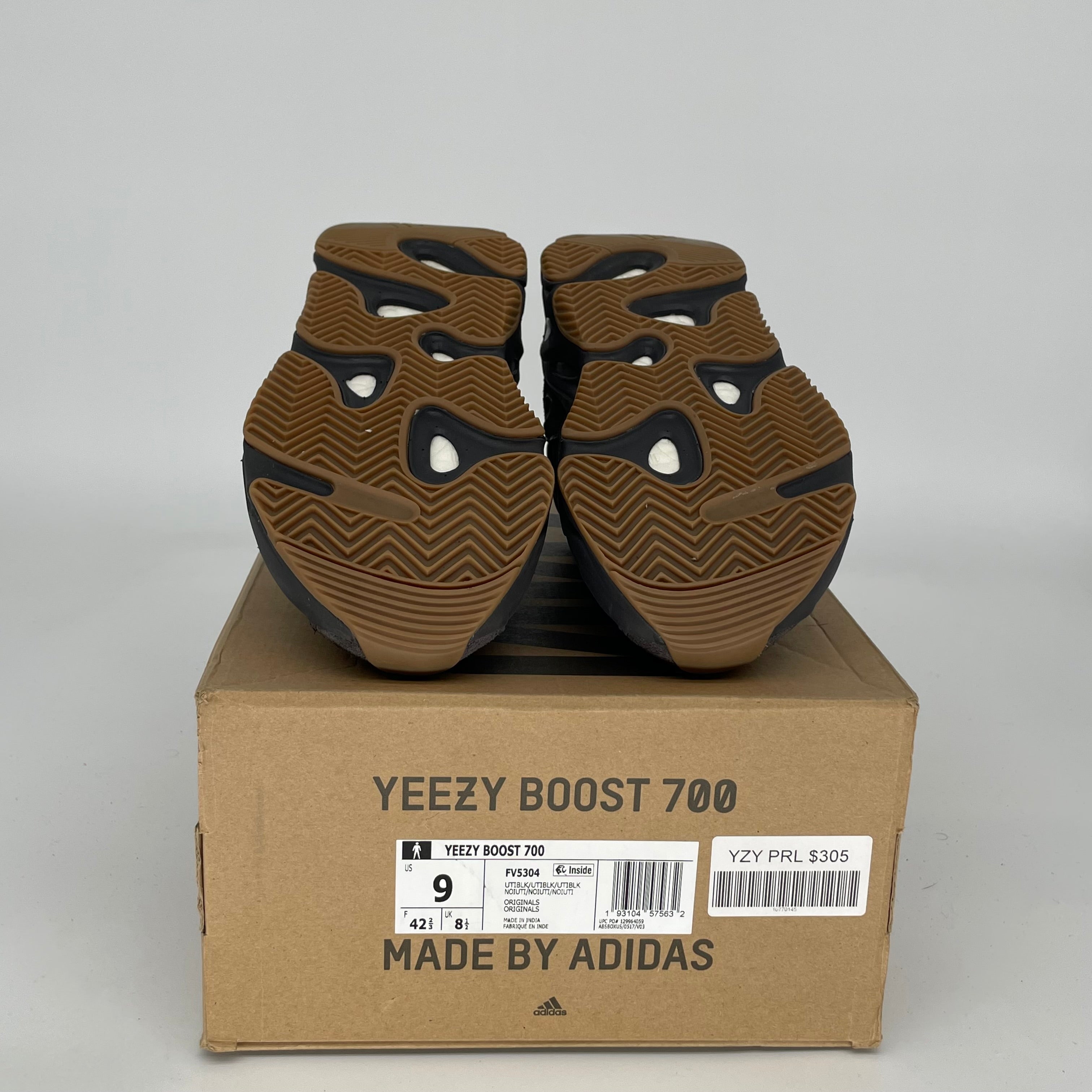 Adidas Yeezy 700 Utility Black Men's Sneakers - Size 9 FV5304 | Comfortable Running Shoes for Casual Wear & Street Style Fashion