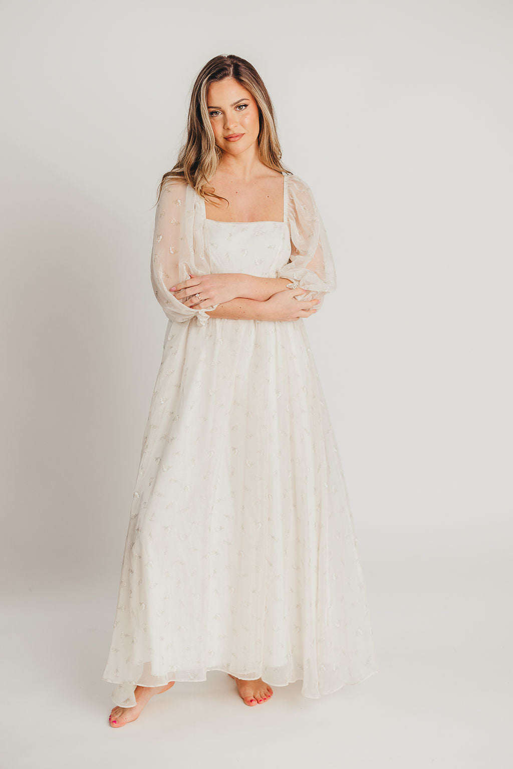 Butter Floral Smocked Maternity Maxi Dress - Bump Friendly, Inclusive Sizing S-3XL for Pregnancy, Baby Showers & Summer Vacations