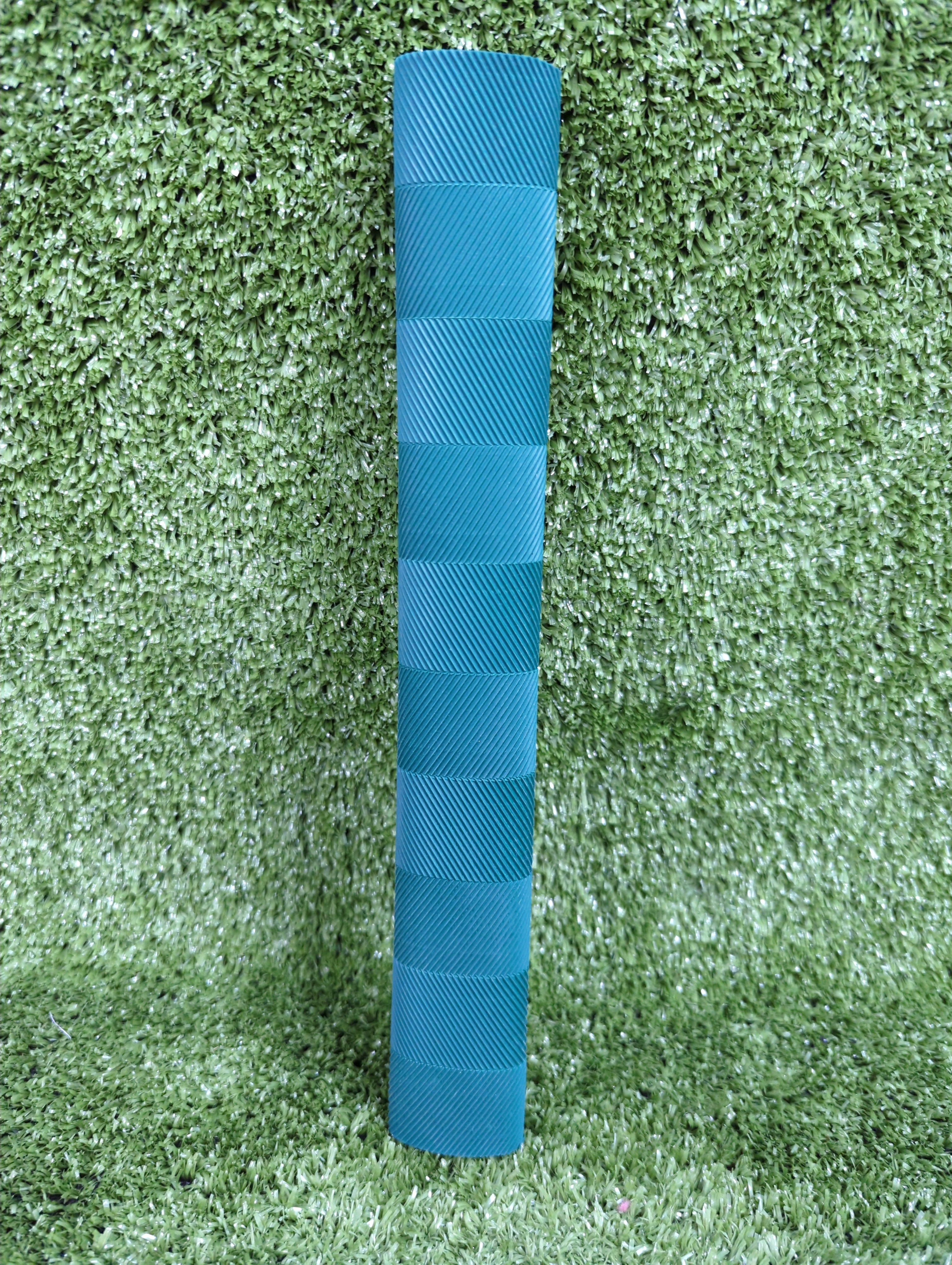 Premium Raydn Chevron Cricket Bat Grips - Non-Slip, Comfortable Handle Grip for Enhanced Performance - Perfect for Cricket Training & Matches