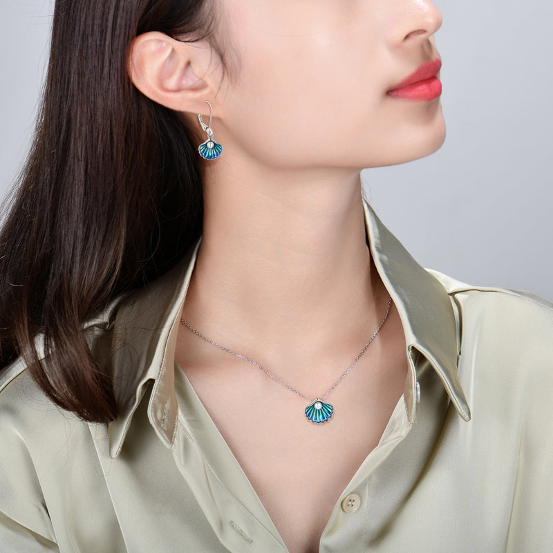 Elegant Round Pearl Pendant Necklace for Women - Perfect for Weddings, Parties & Everyday Wear