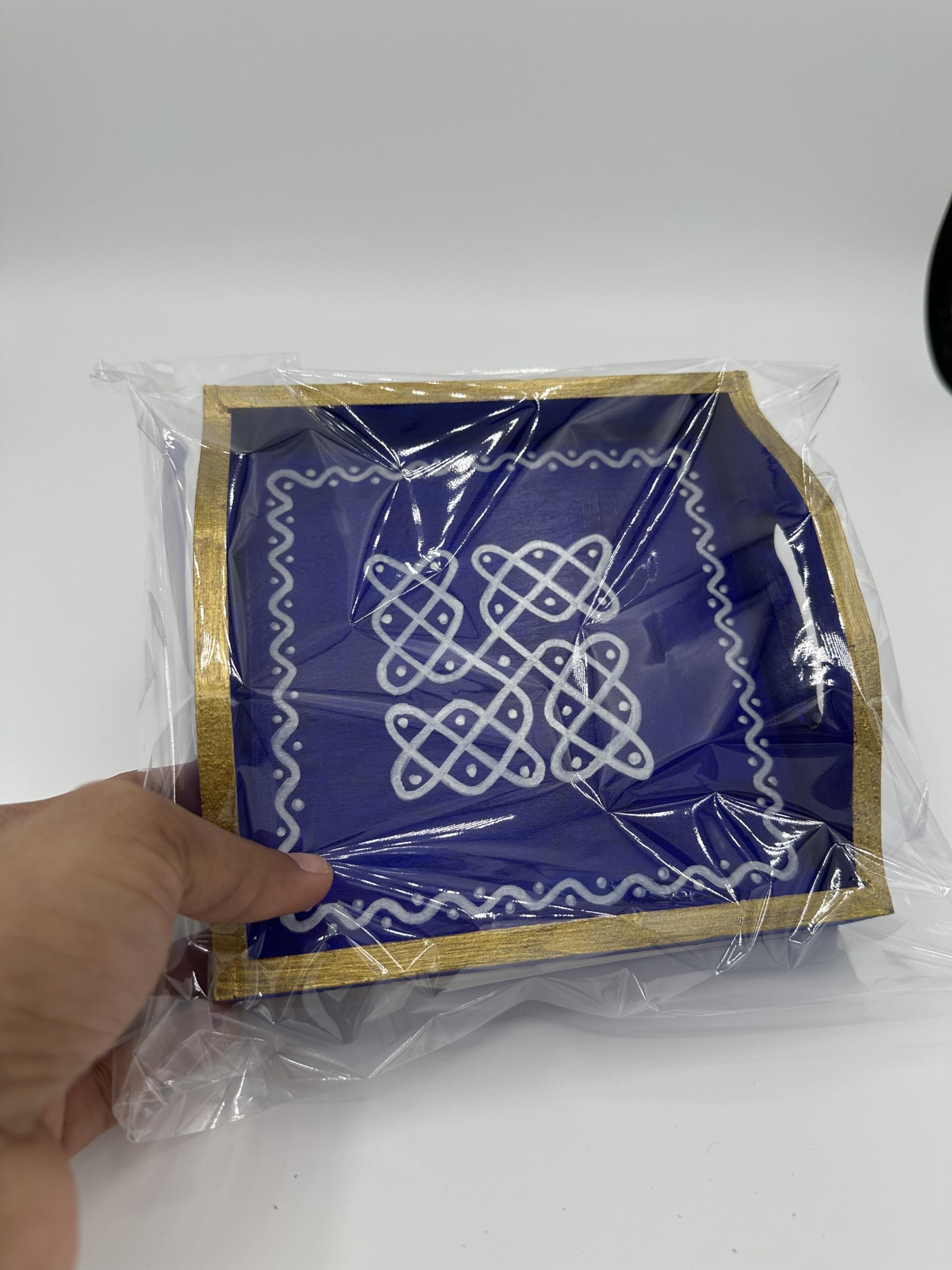 Hand Painted Indian Kolam Trays - 6x6 Inch Decorative Serving Trays for Coffee Table - Set of 8 - Perfect for Indian Housewarming, Wedding & Pooja Gifts - Ideal for Festive Decor, Tea Serving & Home Décor