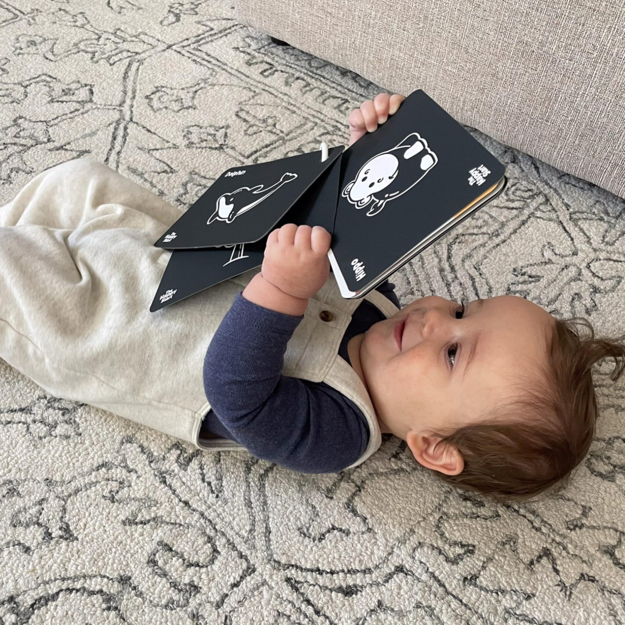 Happy Start High Contrast Baby Cards - Waterproof Tummy Time Toys for Newborns, Black and White Vision Development Cards, Diaper Bag Essentials for Ages 0+ (English & Vietnamese) - Perfect for Early Learning and Sensory Play