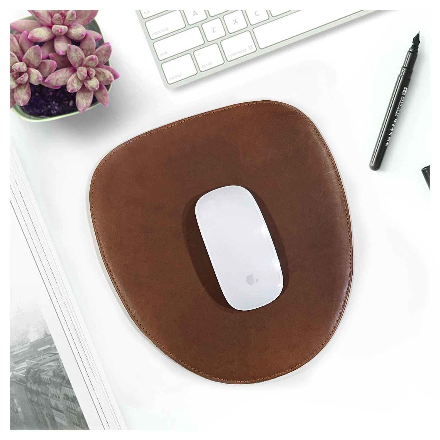 Premium Genuine Leather Mouse Pad & Desk Mat - Non-Slip Surface for Computer, Laptop, Office & Home Use - Perfect for Gaming, Work and Study