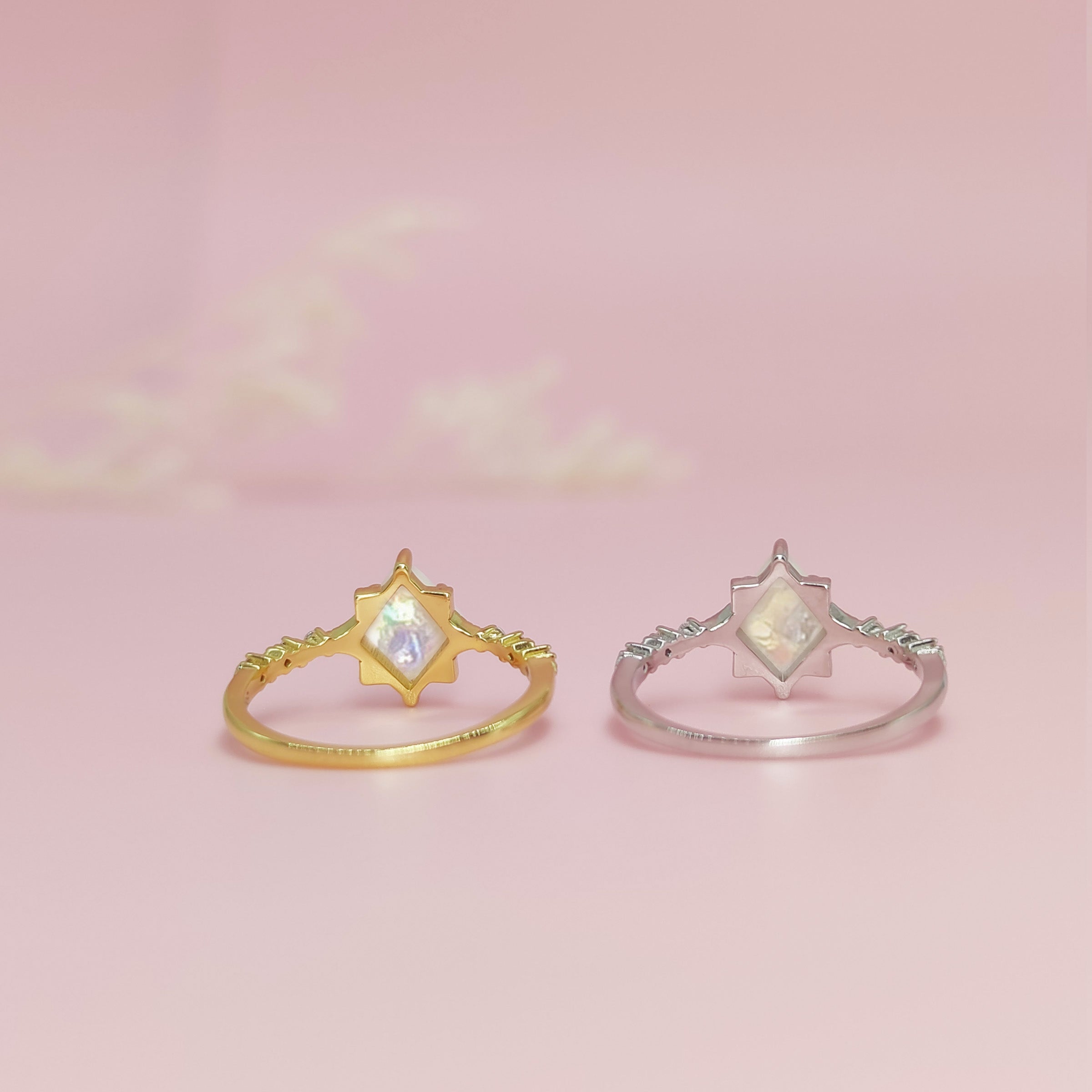 Timeless Connections: Memorial Ashes Ring for Loved Ones - Keepsake Jewelry for Cremation Remembrance & Emotional Healing