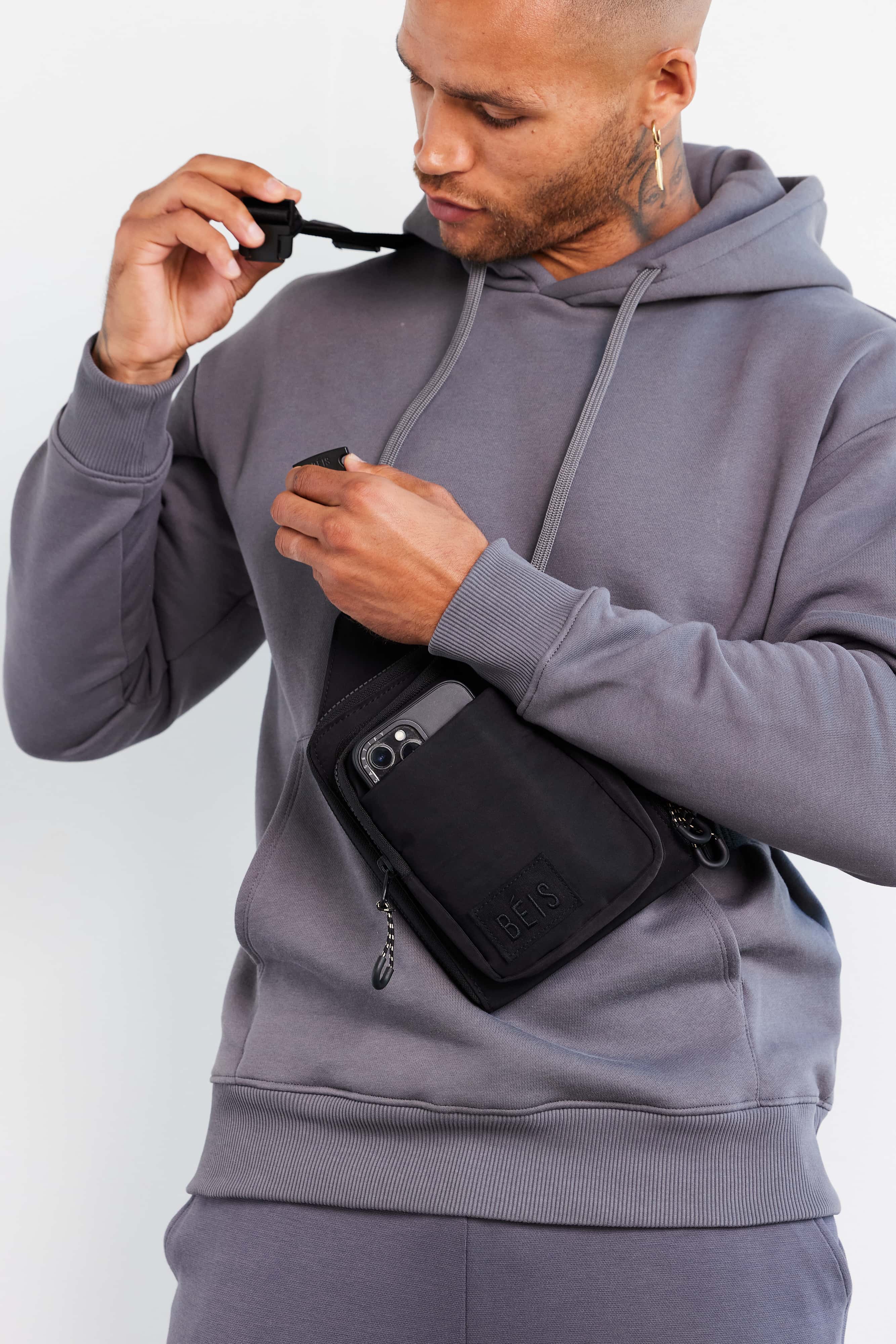 Premium Black Sport Sling Bag - Lightweight & Durable Crossbody Bag for Running, Hiking, Gym & Travel | Hands-Free Convenience for Active Lifestyles