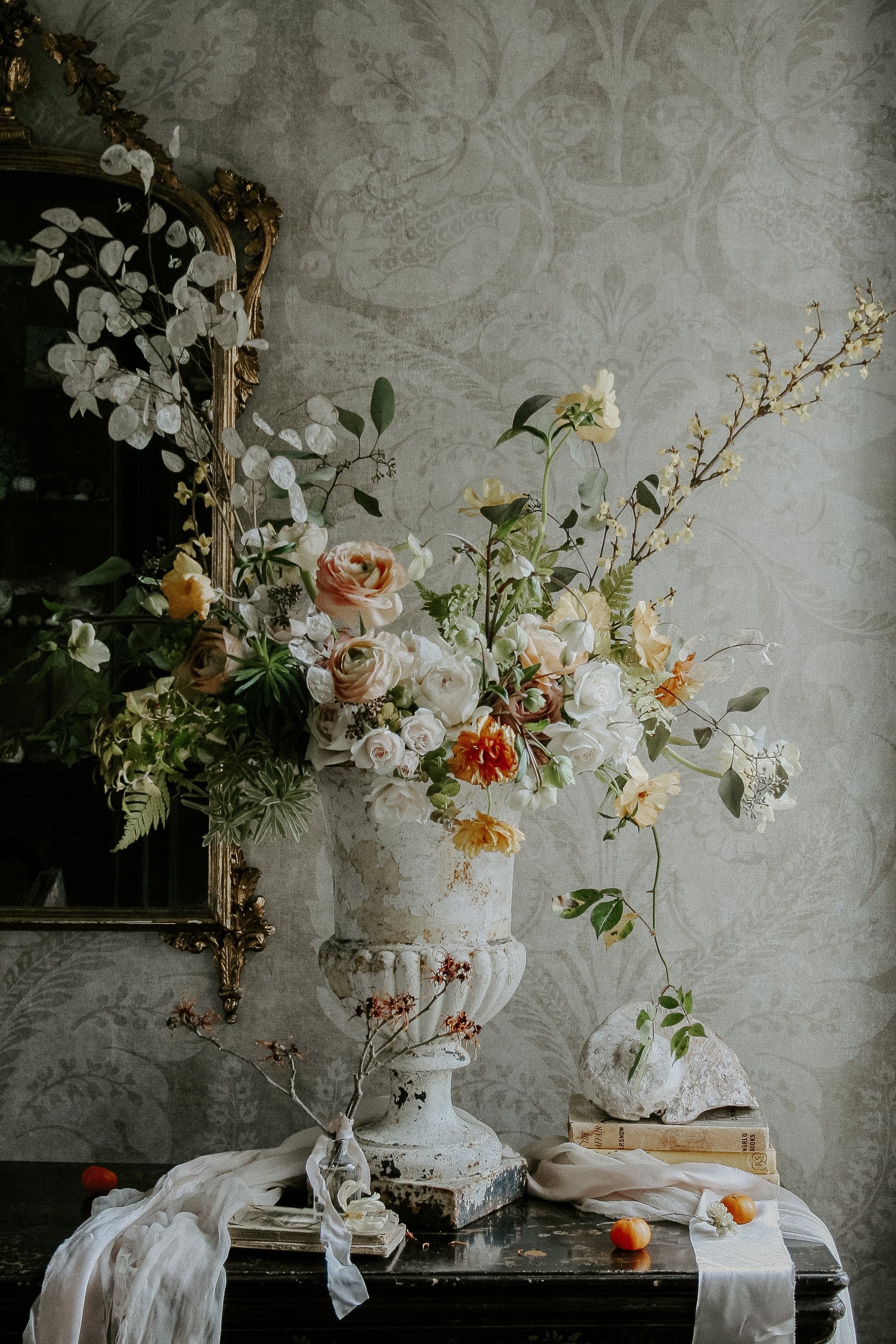 The Flower Hunter EOL - Premium Floral Hunting Tools for Gardeners & Outdoor Enthusiasts | Perfect for Flower Arranging, Nature Exploration & Outdoor Adventures