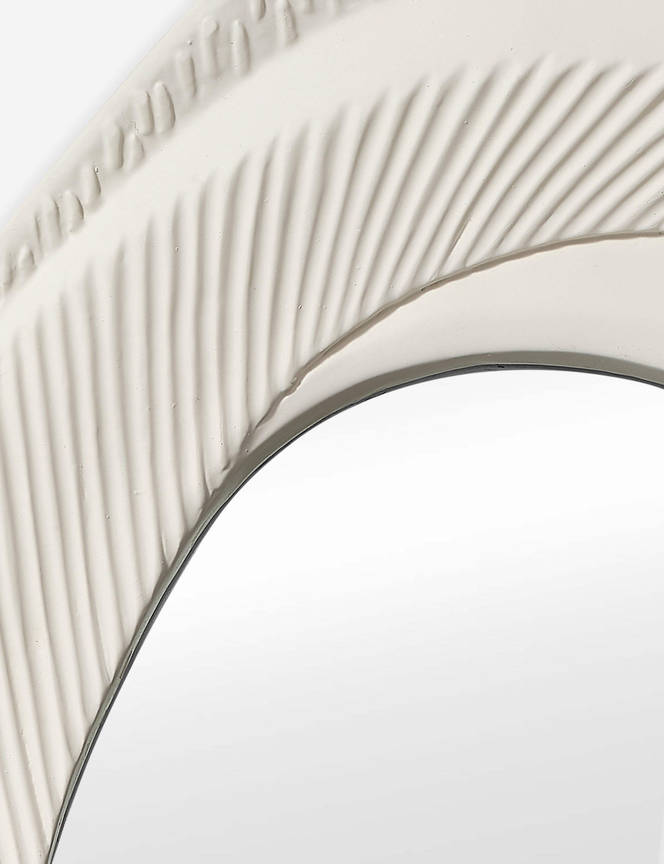 Astrid Mirror - Elegant Wall Mirror for Home Decor, Bedroom & Living Room - Perfect for Vanity, Entryway & Interior Design