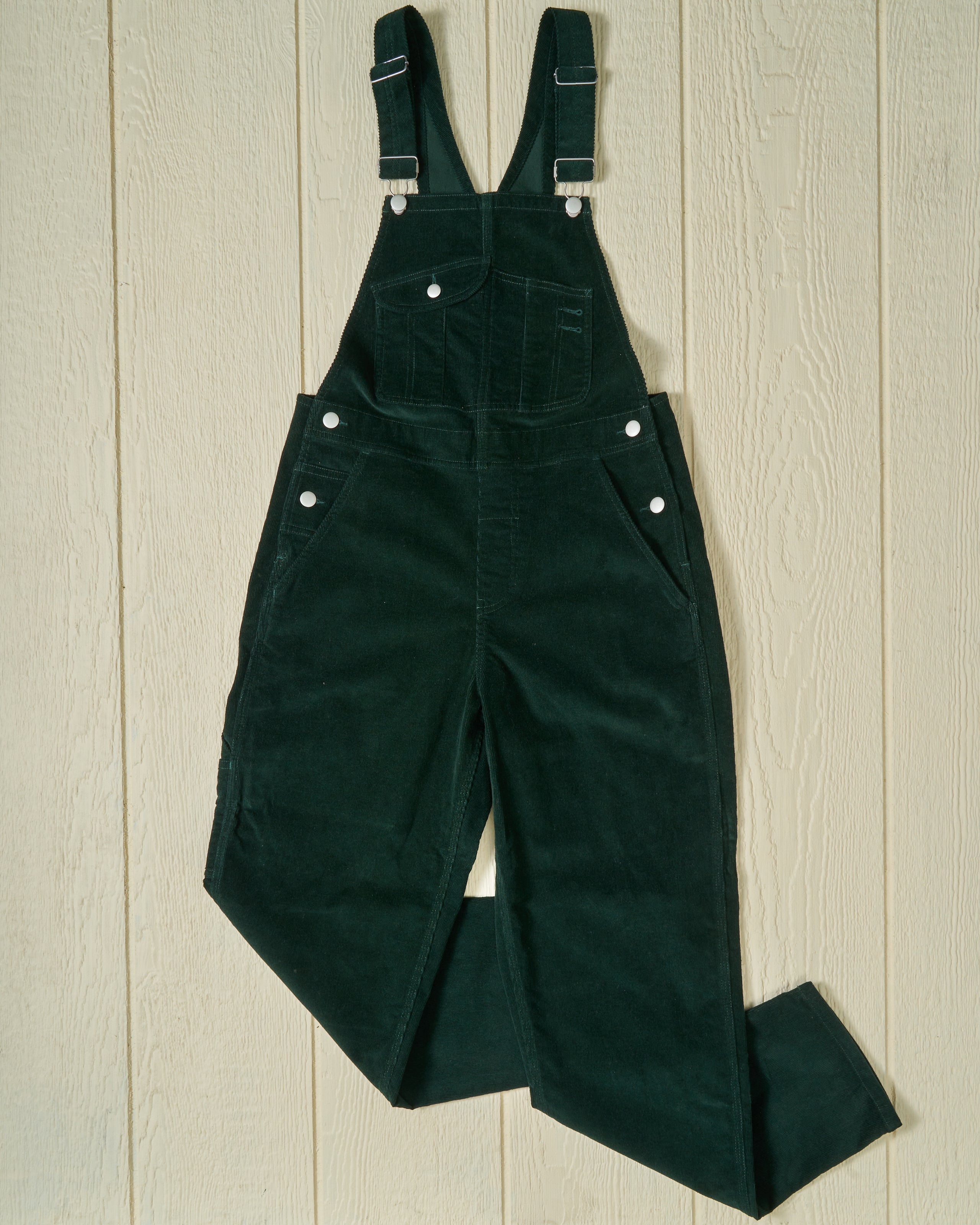 Women's Overalls in Pine Corduroy - Stylish Denim Jumpsuit with Adjustable Straps & Pockets | Perfect for Casual Outings, Workwear & Fall Fashion